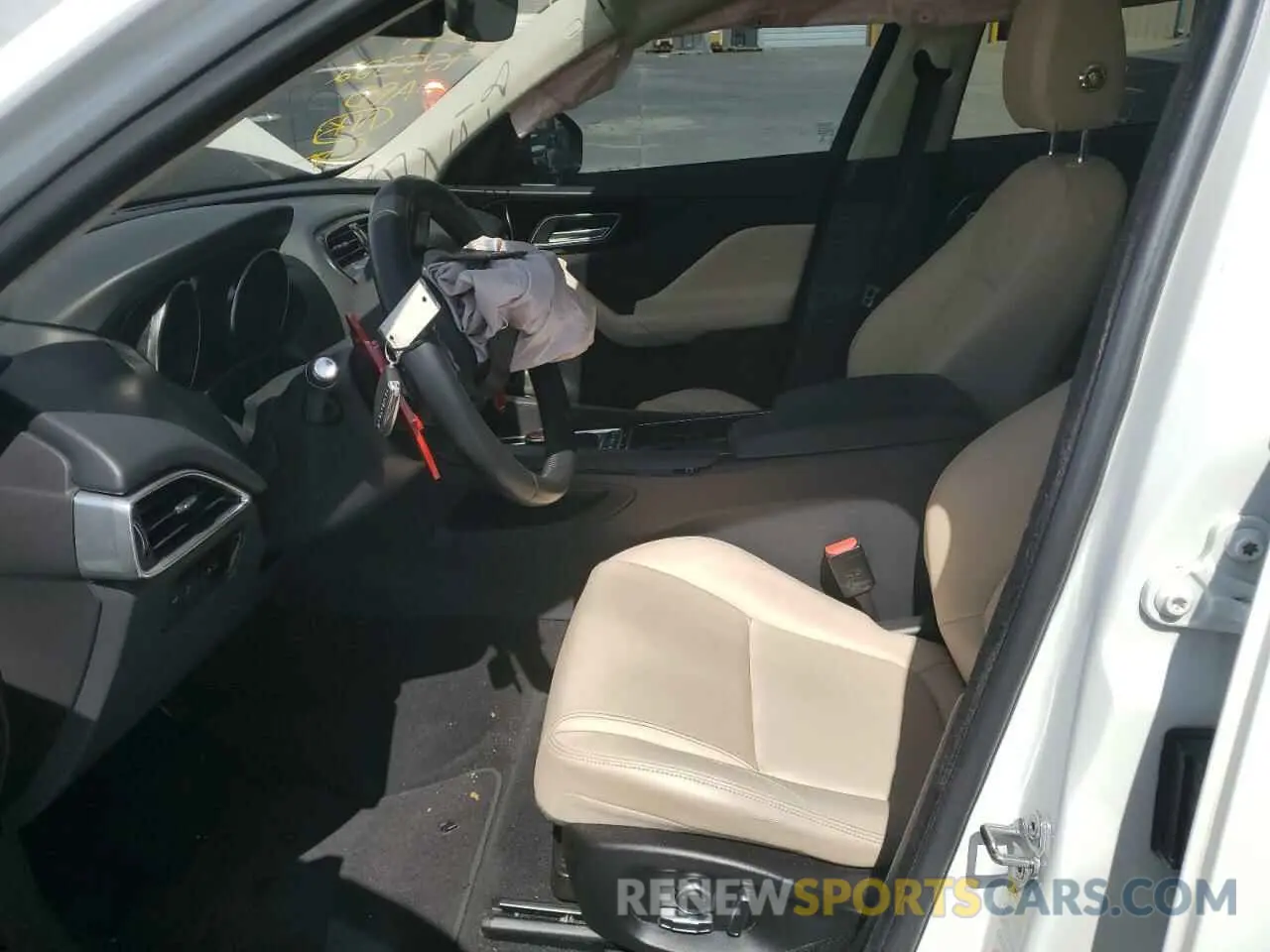 7 Photograph of a damaged car SADCJ2FXXLA635367 JAGUAR F-PACE 2020