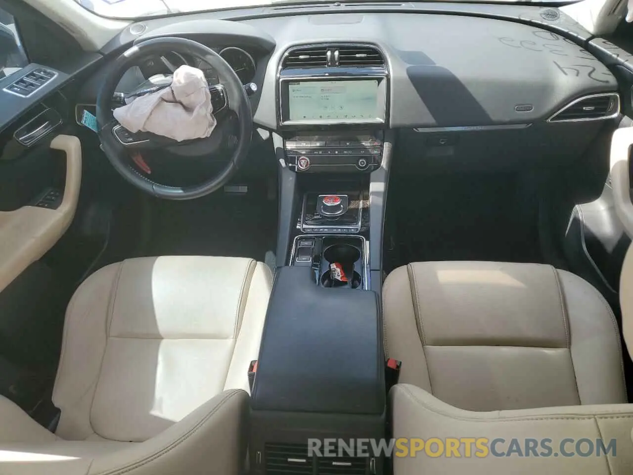 8 Photograph of a damaged car SADCJ2FXXLA635367 JAGUAR F-PACE 2020