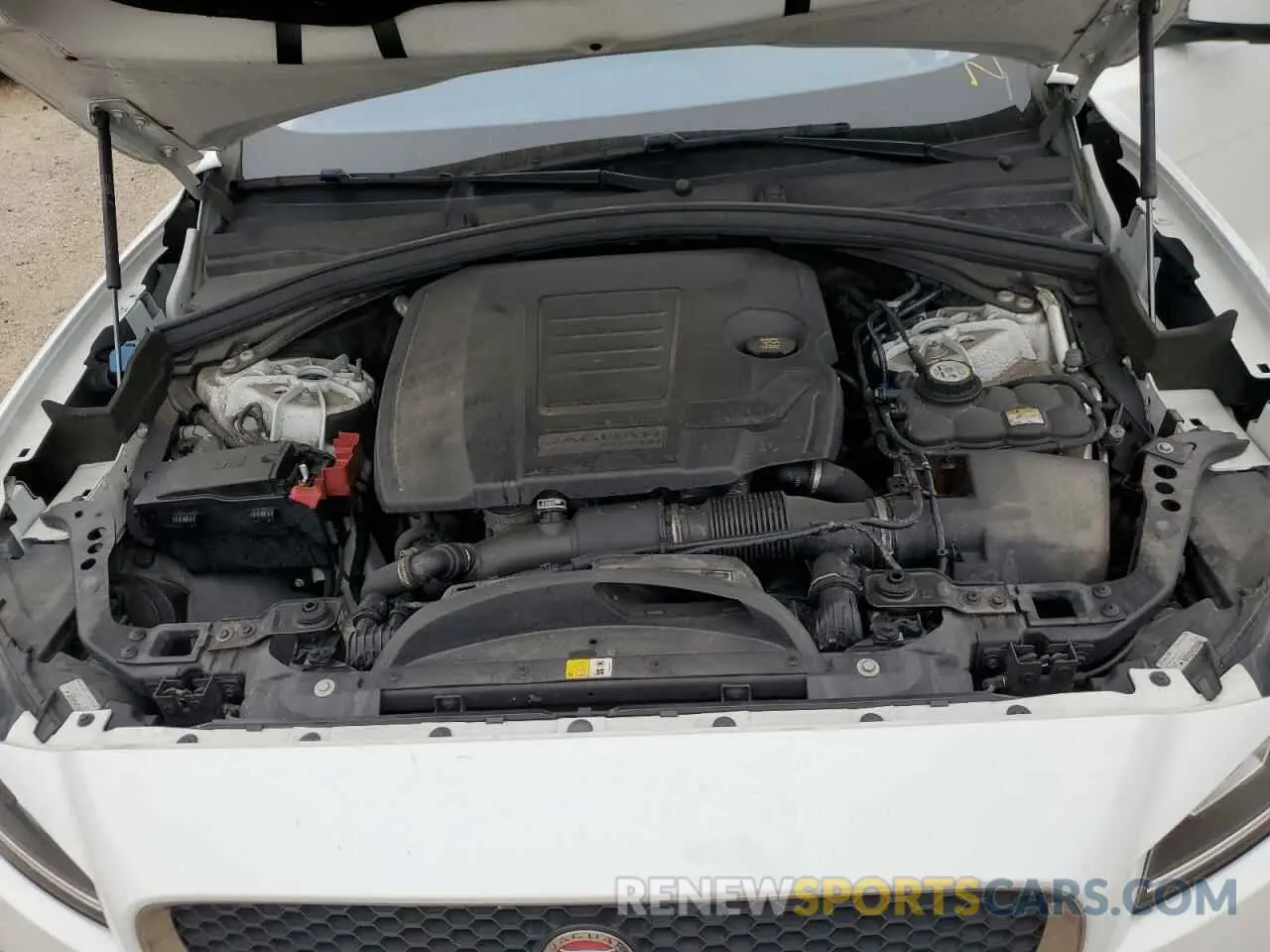 11 Photograph of a damaged car SADCJ2FXXLA635899 JAGUAR F-PACE 2020