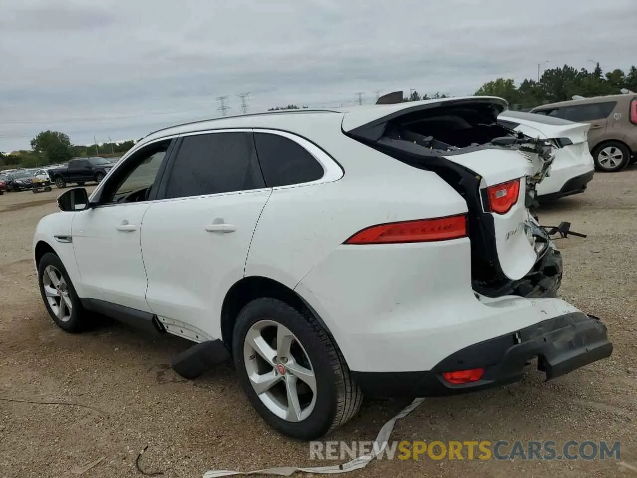 2 Photograph of a damaged car SADCJ2FXXLA635899 JAGUAR F-PACE 2020
