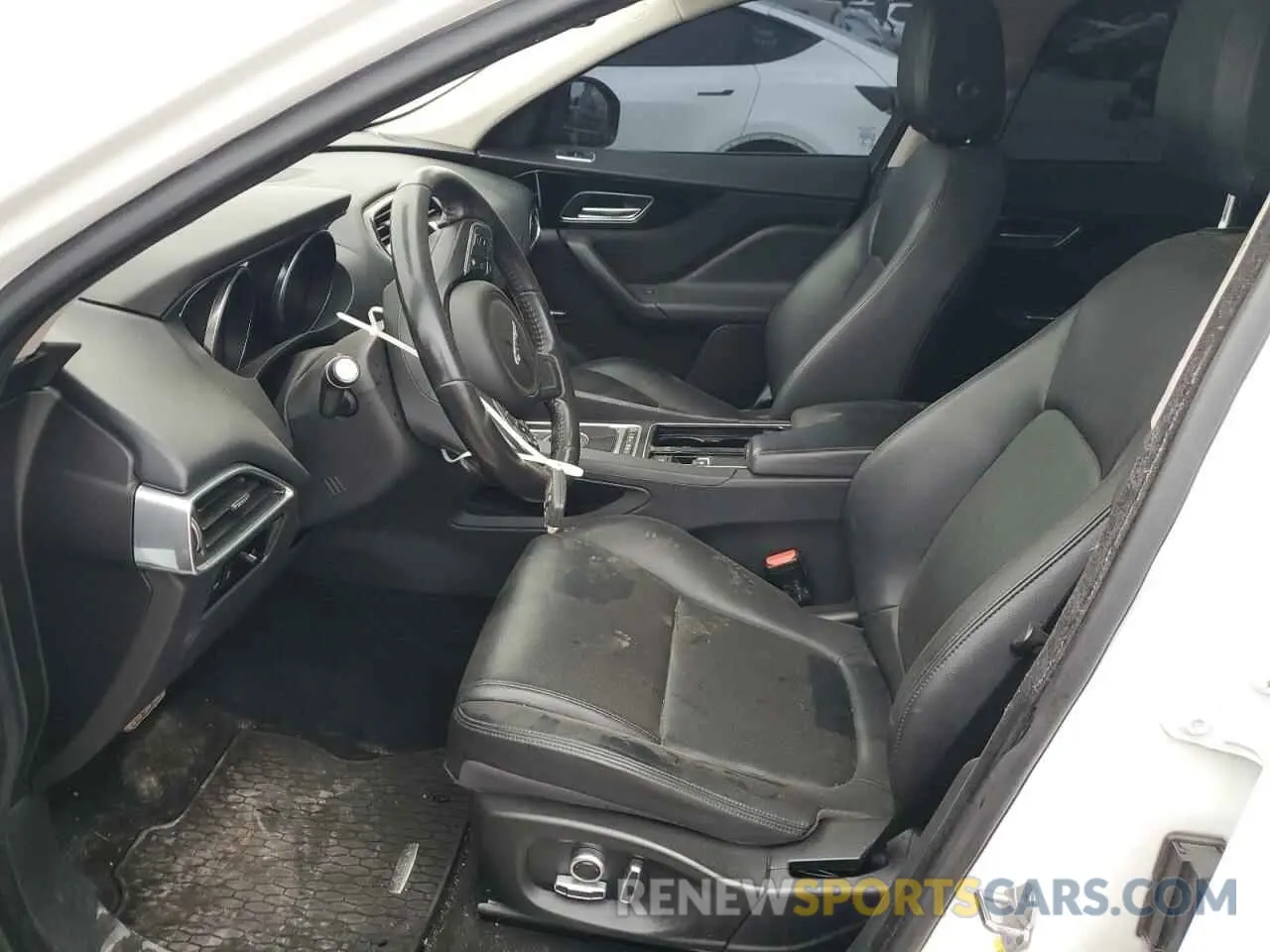 7 Photograph of a damaged car SADCJ2FXXLA635899 JAGUAR F-PACE 2020