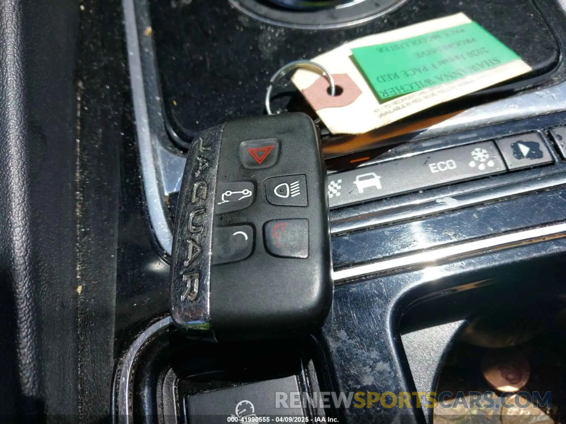 11 Photograph of a damaged car SADCK2FX0LA657598 JAGUAR F-PACE 2020
