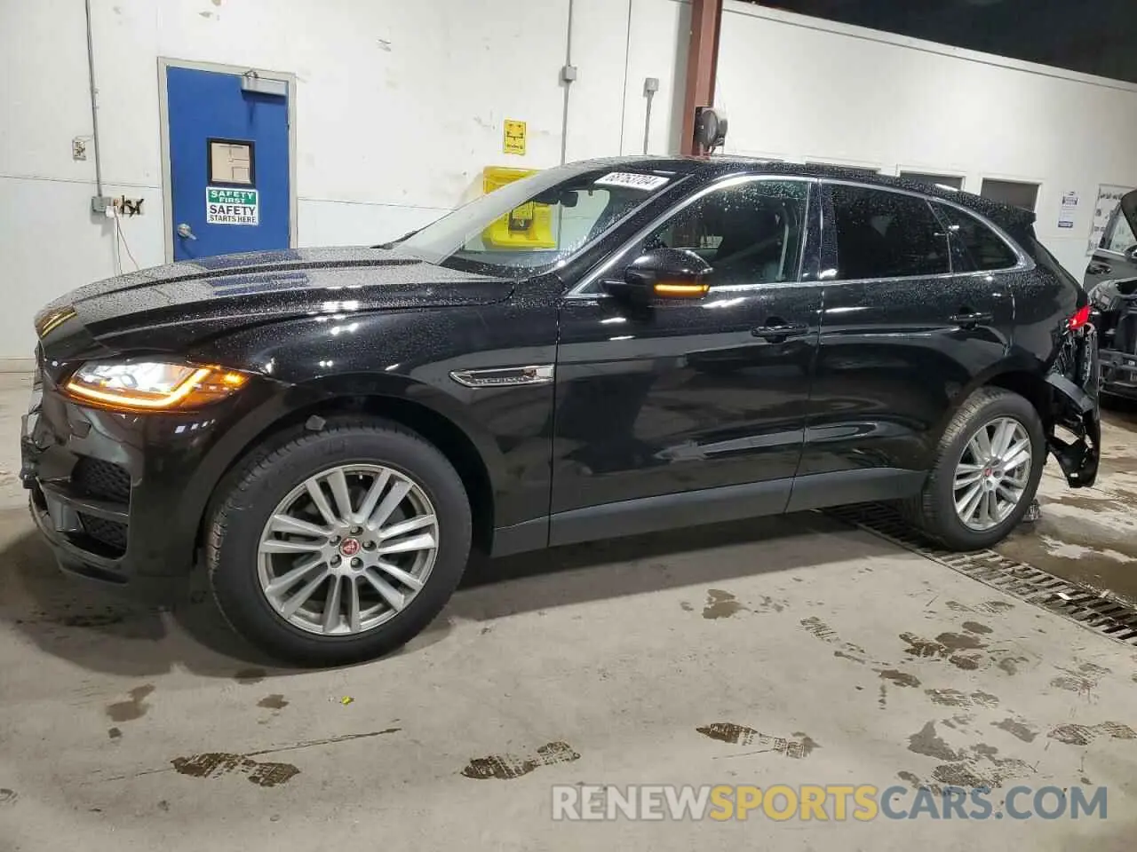 1 Photograph of a damaged car SADCK2FX2LA648871 JAGUAR F-PACE 2020