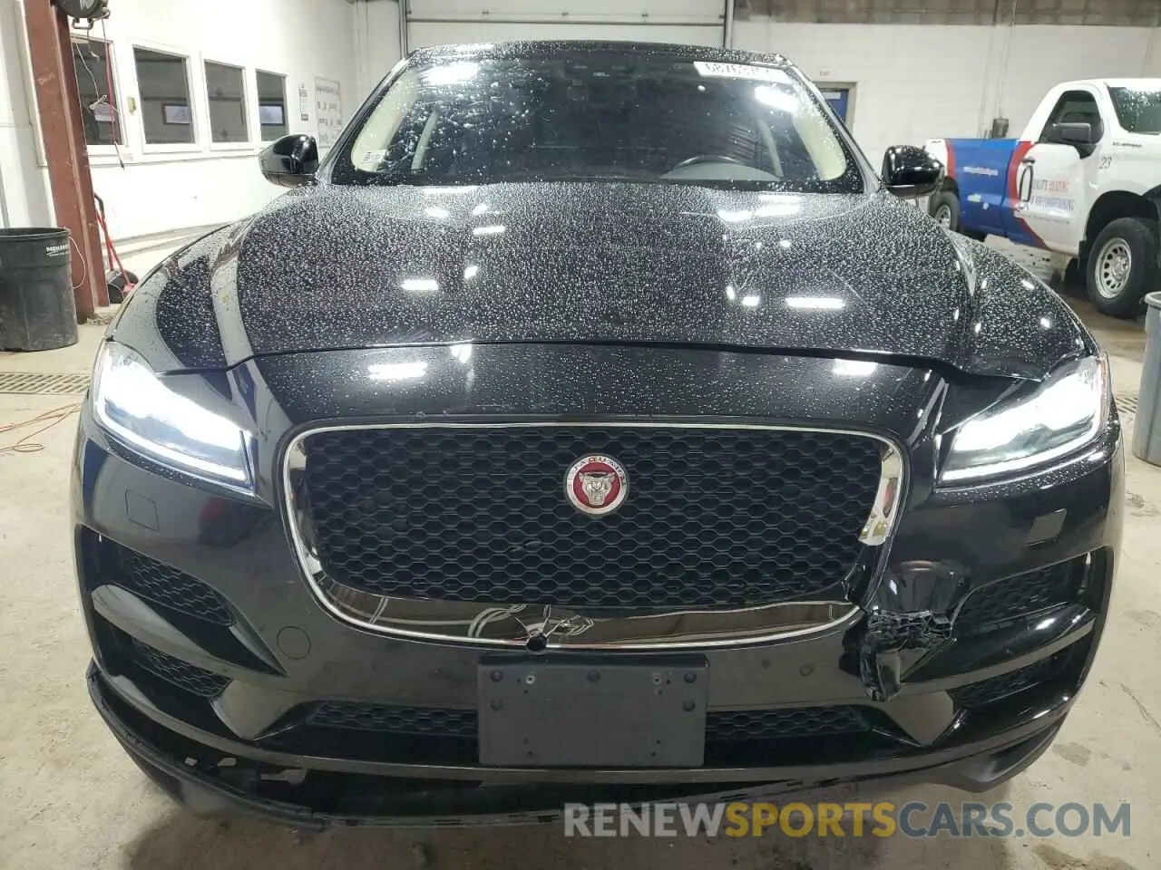 5 Photograph of a damaged car SADCK2FX2LA648871 JAGUAR F-PACE 2020