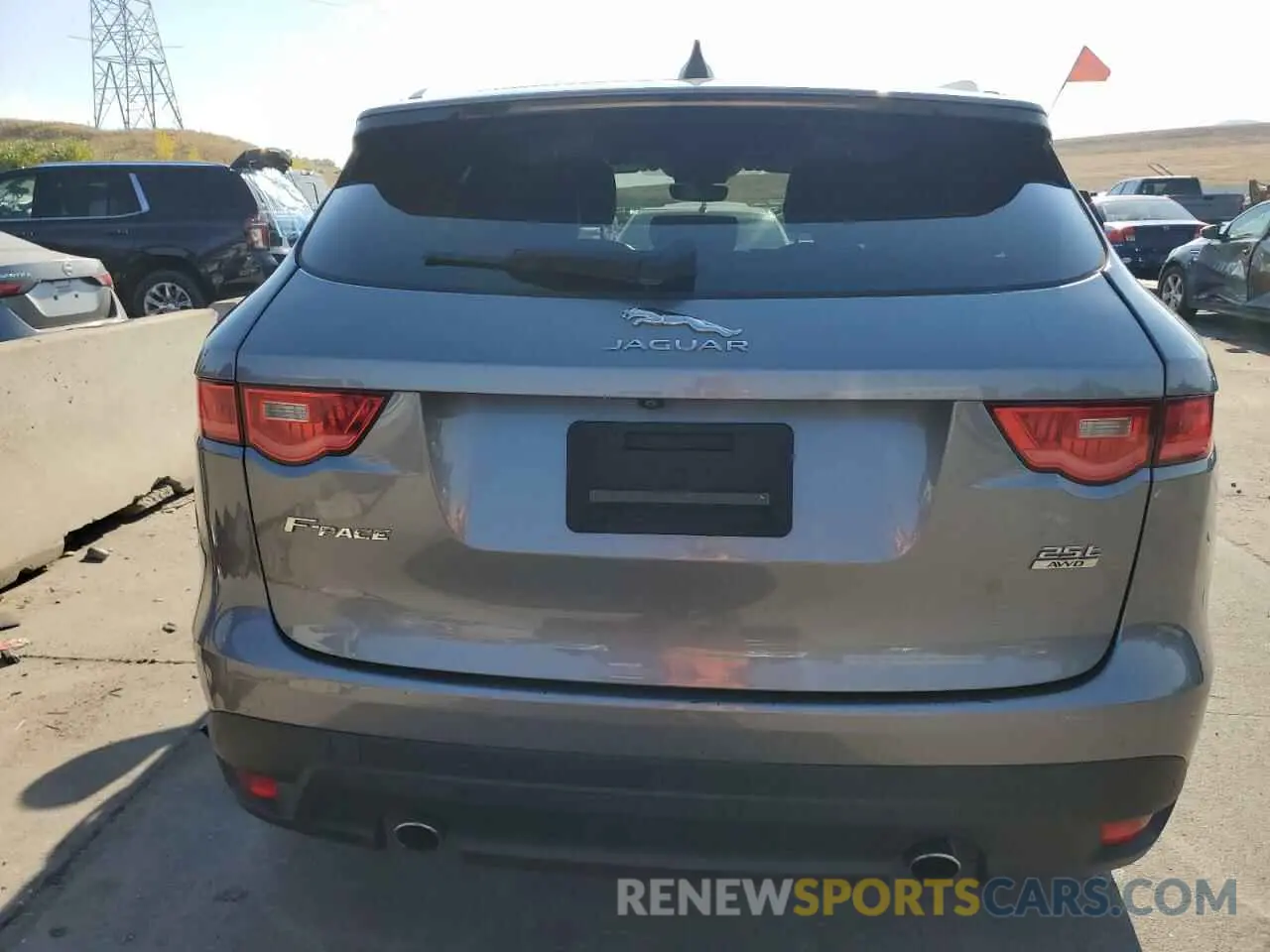 6 Photograph of a damaged car SADCK2FX7LA618295 JAGUAR F-PACE 2020