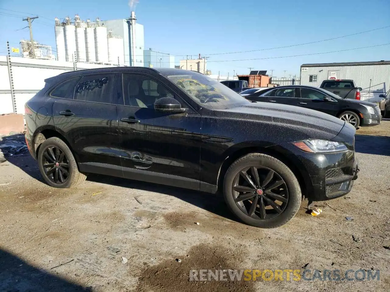 4 Photograph of a damaged car SADCK2FX9LA631162 JAGUAR F-PACE 2020