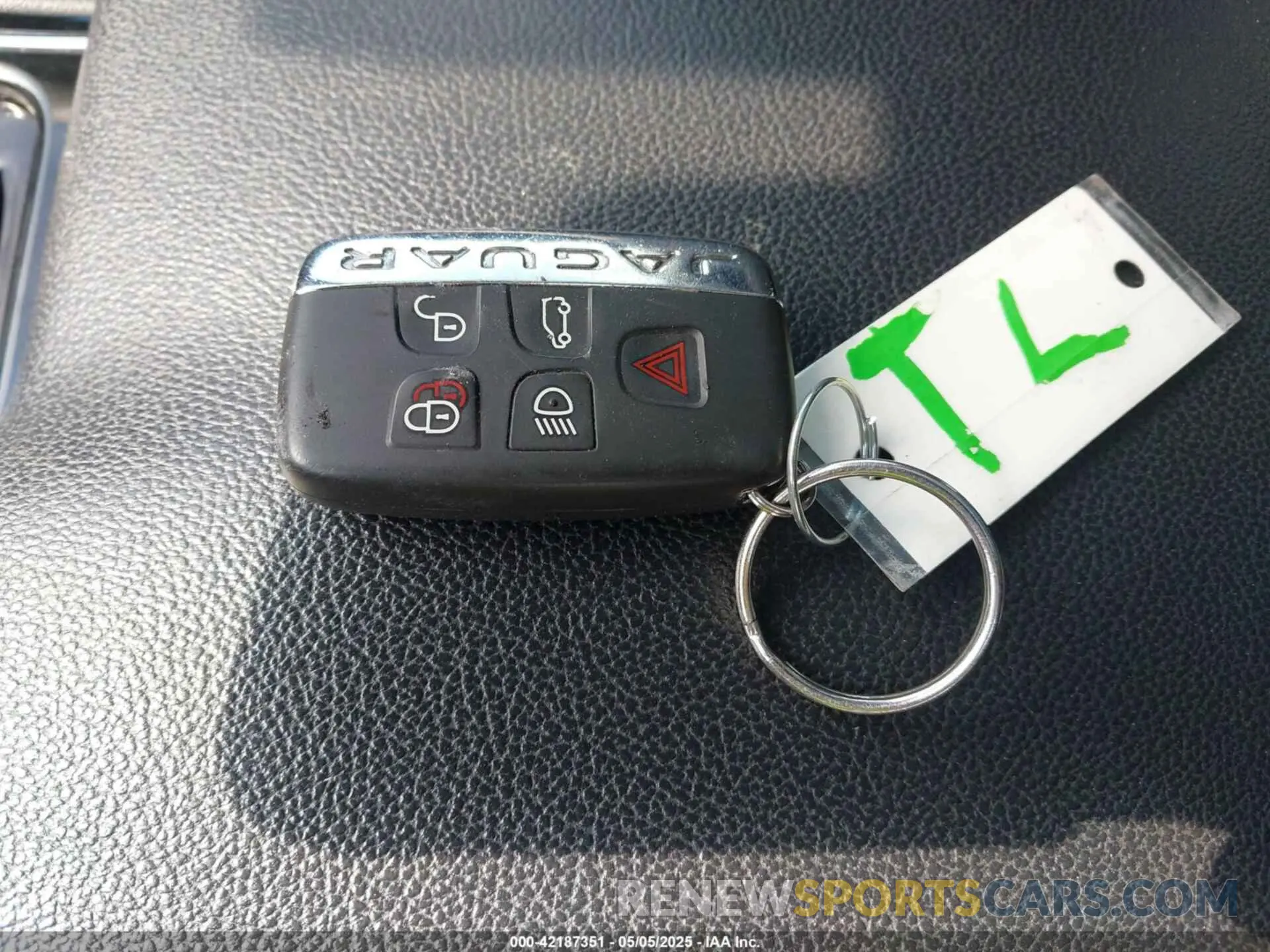 11 Фотография поврежденного автомобиля SADCK2GX1LA638590 JAGUAR F-PACE 2020