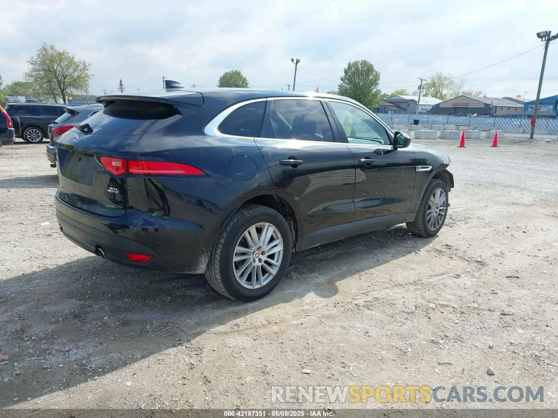 4 Фотография поврежденного автомобиля SADCK2GX1LA638590 JAGUAR F-PACE 2020