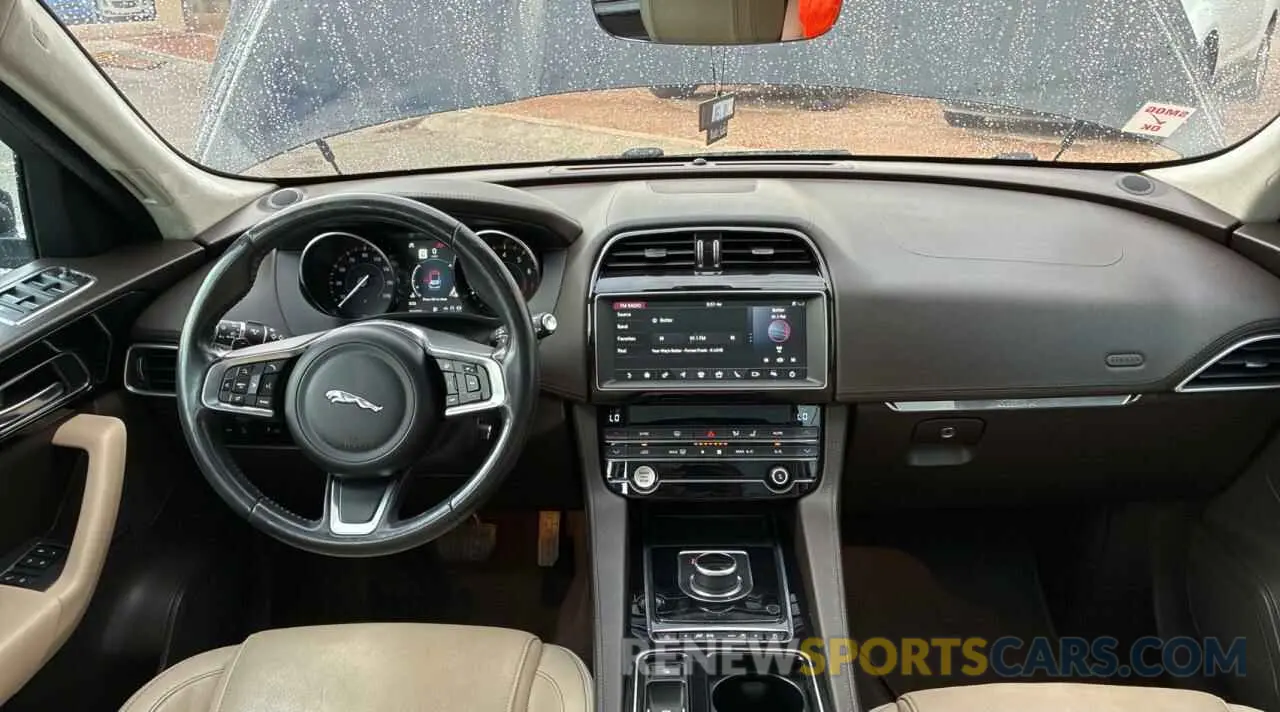 9 Photograph of a damaged car SADCK2GX2LA640185 JAGUAR F-PACE 2020