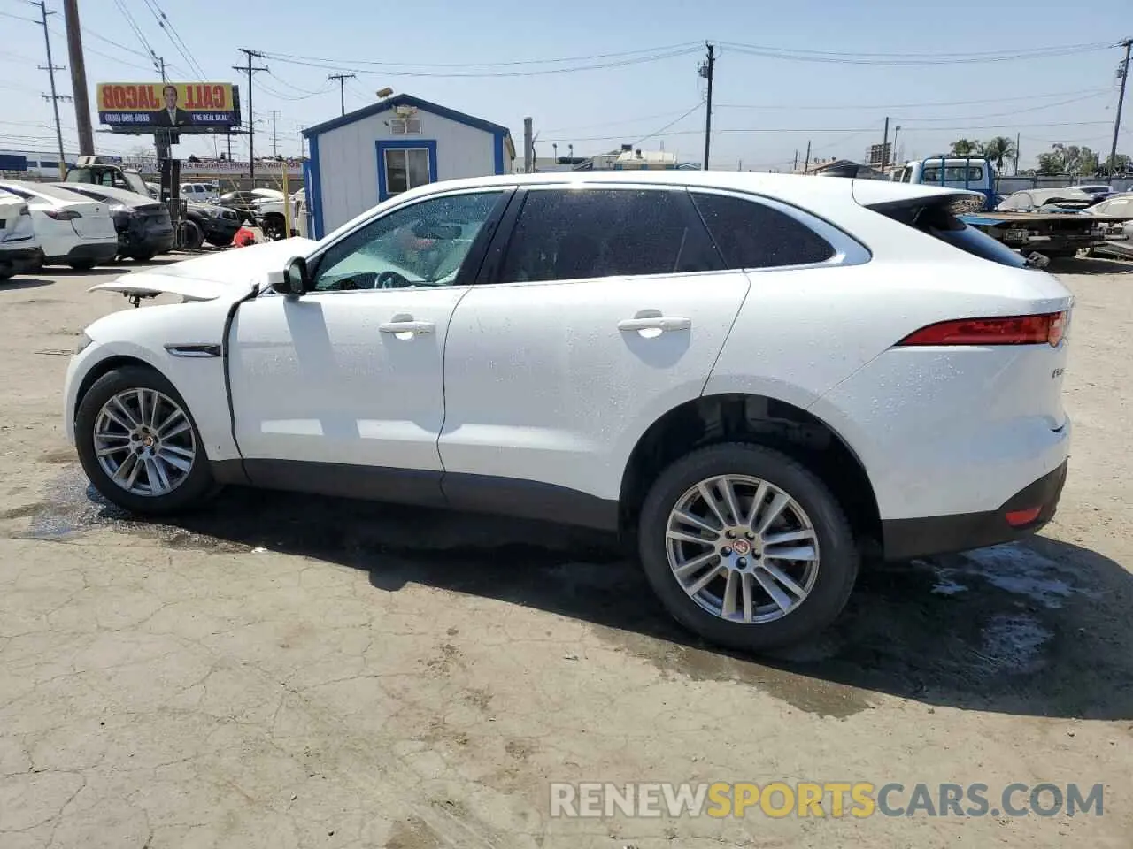 2 Фотография поврежденного автомобиля SADCK2GX6LA635040 JAGUAR F-PACE 2020