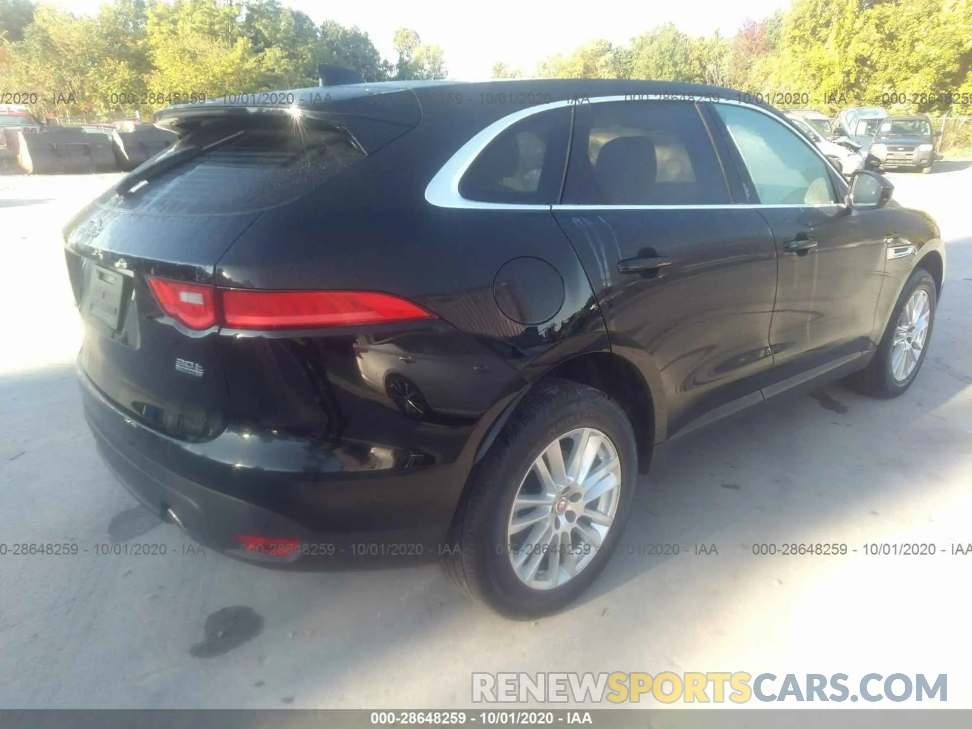 4 Photograph of a damaged car SADCK2GX7LA632695 JAGUAR F-PACE 2020