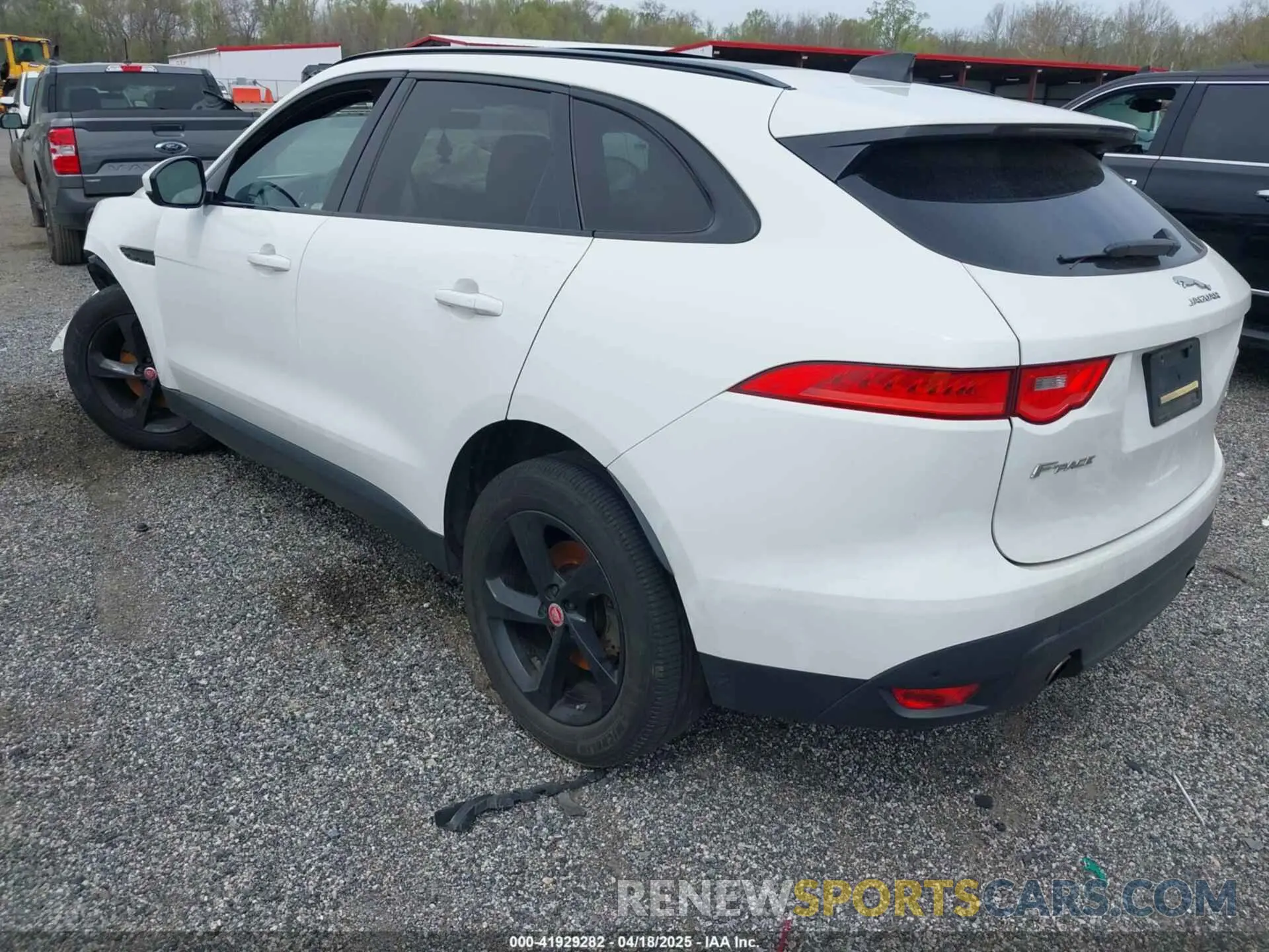 3 Фотография поврежденного автомобиля SADCK2GX7LA647309 JAGUAR F-PACE 2020