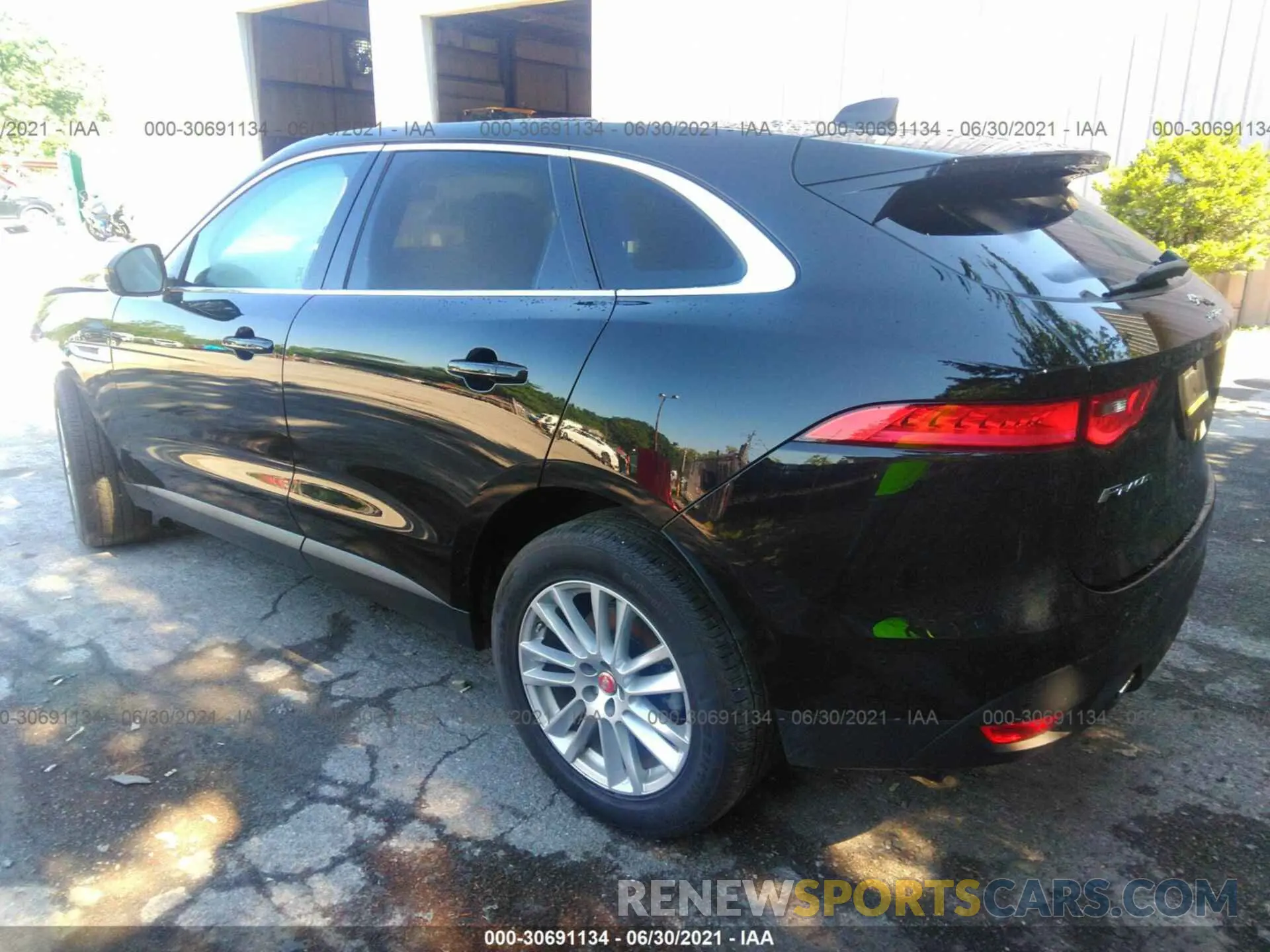 3 Photograph of a damaged car SADCK2GX9LA637347 JAGUAR F-PACE 2020