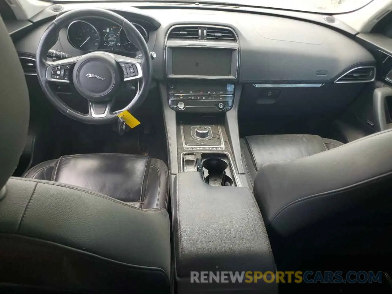 8 Фотография поврежденного автомобиля SADCK2GX9LA638255 JAGUAR F-PACE 2020