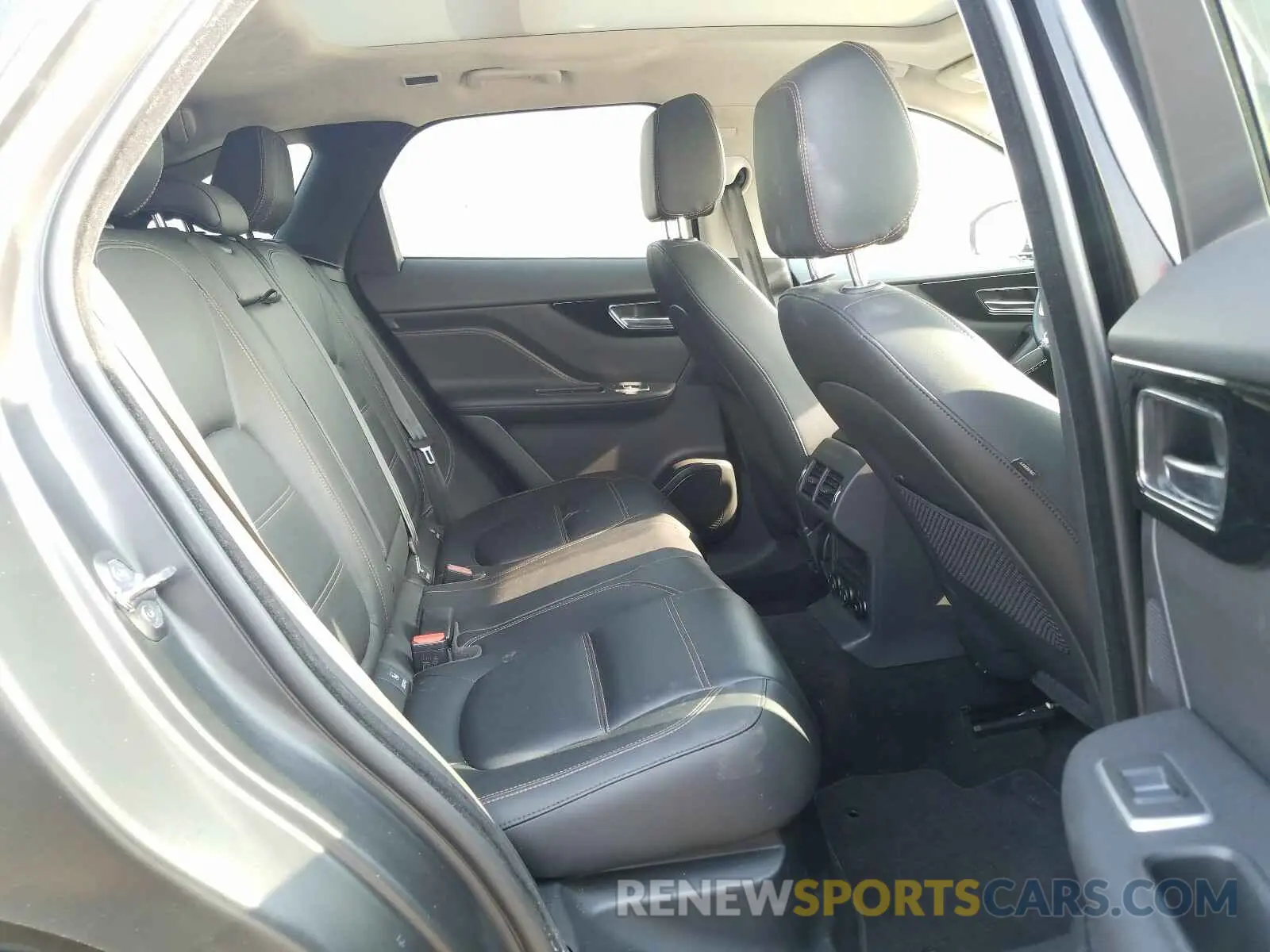 6 Photograph of a damaged car SADCK2GXXLA638832 JAGUAR F-PACE 2020