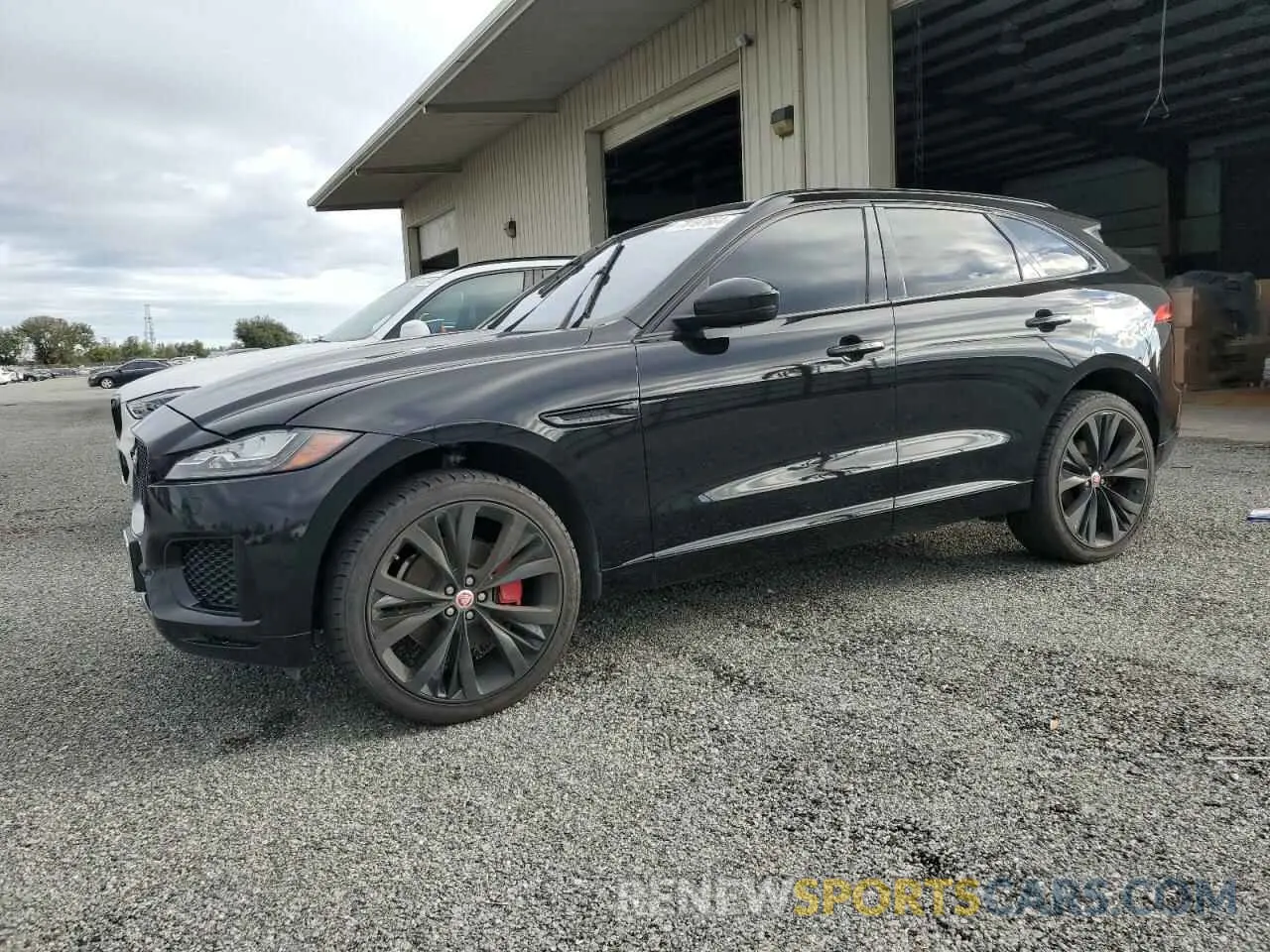 1 Photograph of a damaged car SADCM2FV1LA627499 JAGUAR F-PACE 2020