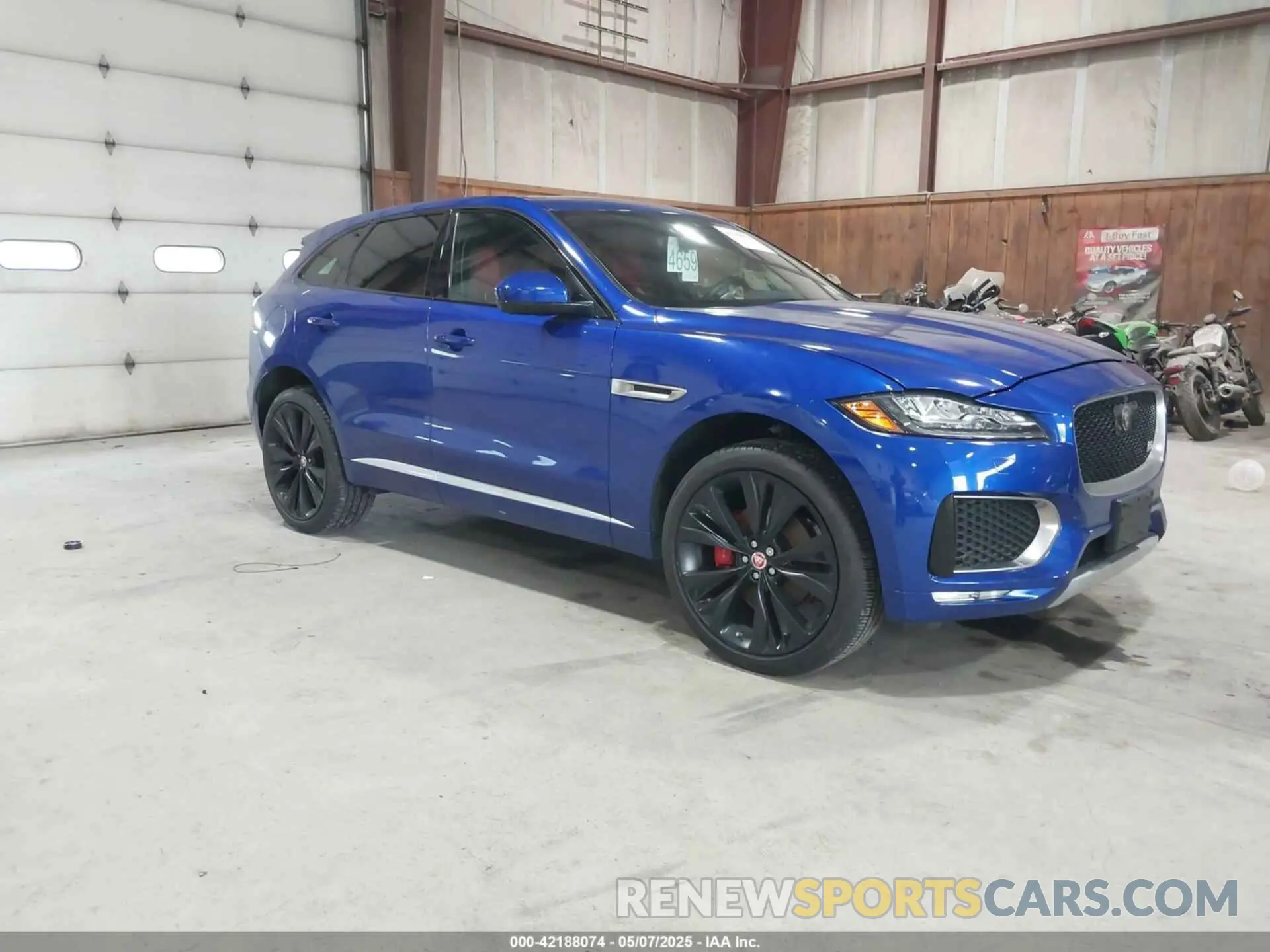 1 Photograph of a damaged car SADCM2FV4LA645110 JAGUAR F-PACE 2020