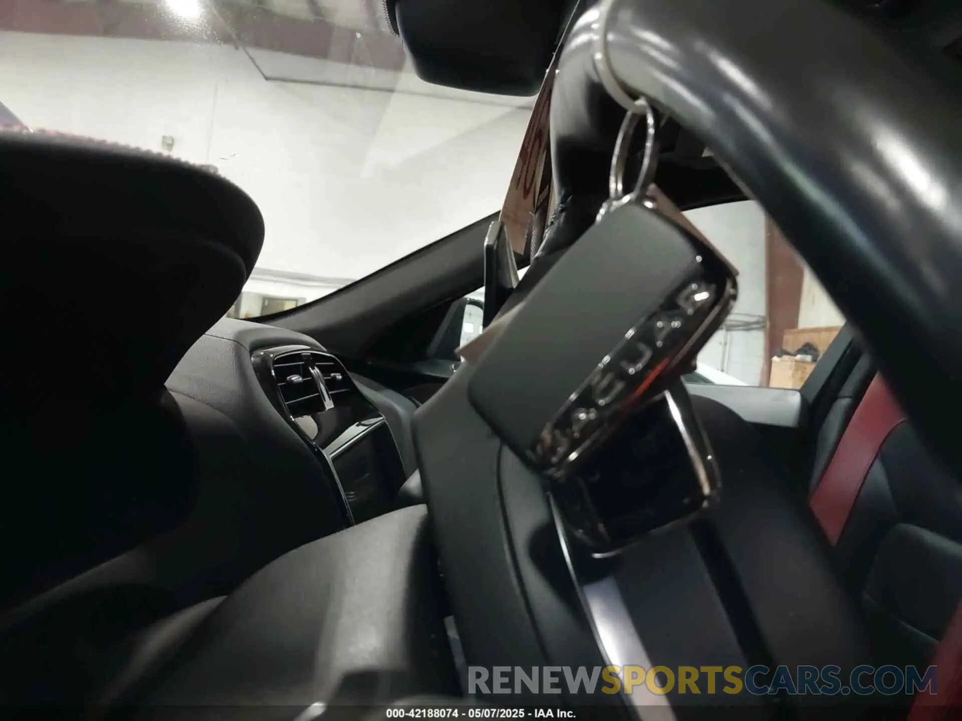 11 Photograph of a damaged car SADCM2FV4LA645110 JAGUAR F-PACE 2020