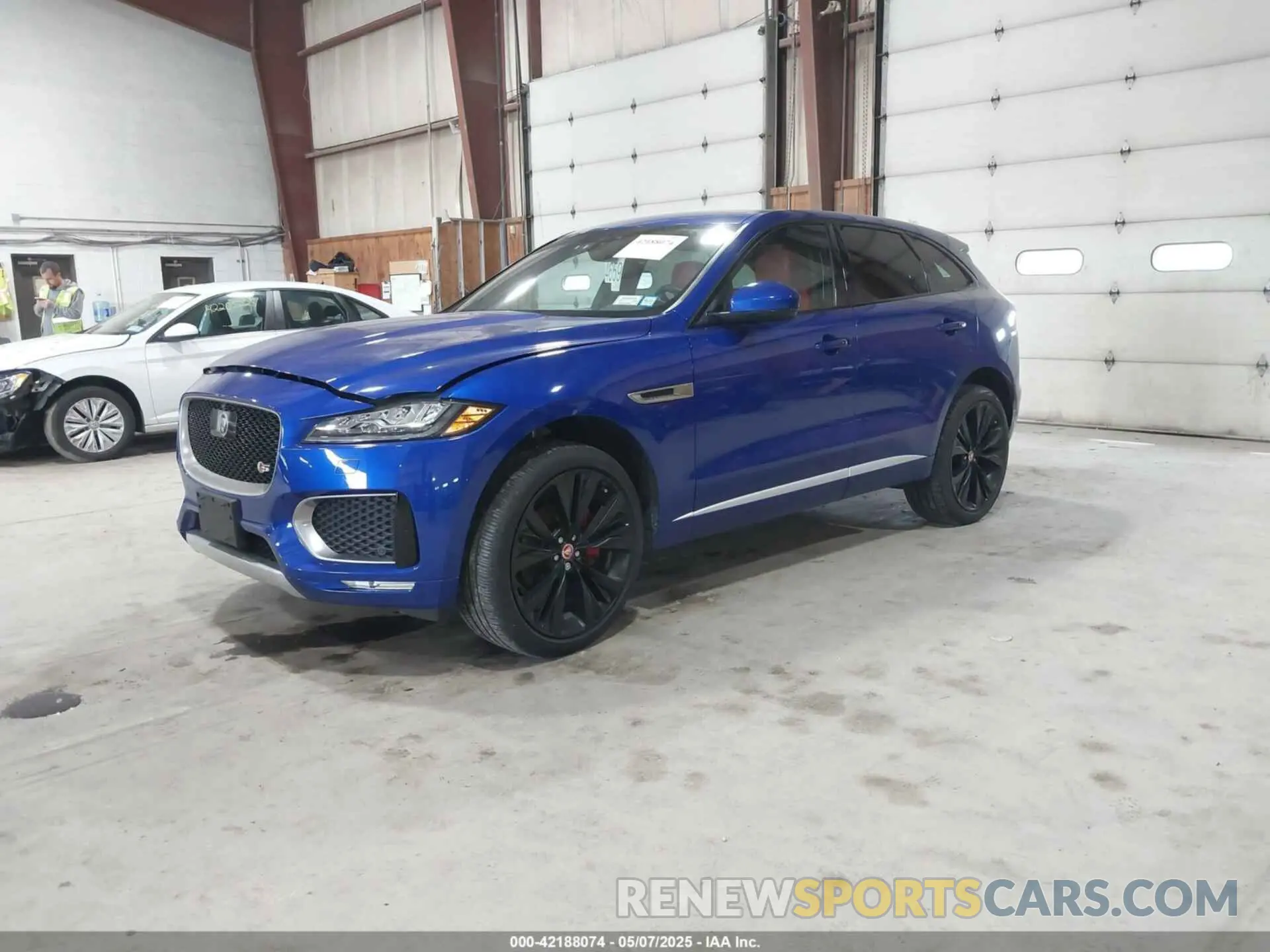 2 Photograph of a damaged car SADCM2FV4LA645110 JAGUAR F-PACE 2020