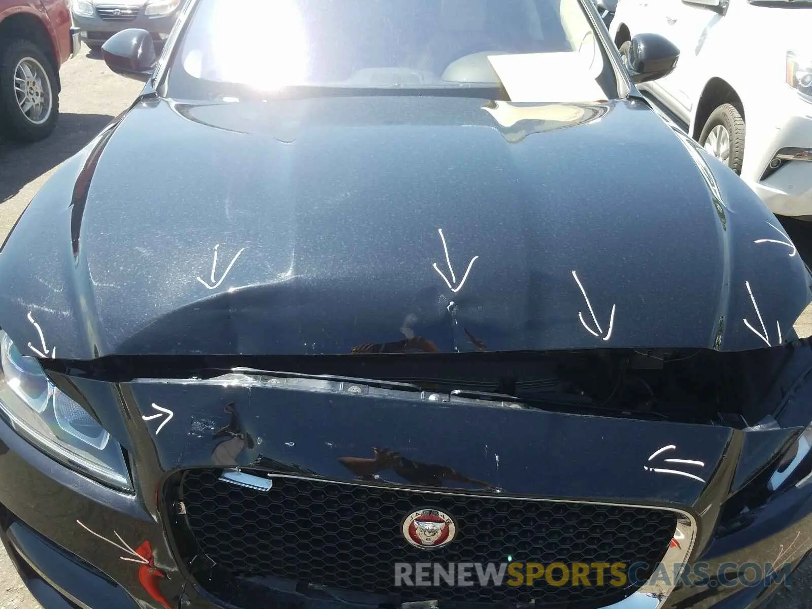 7 Photograph of a damaged car SADCS2FX0LA639375 JAGUAR F-PACE 2020