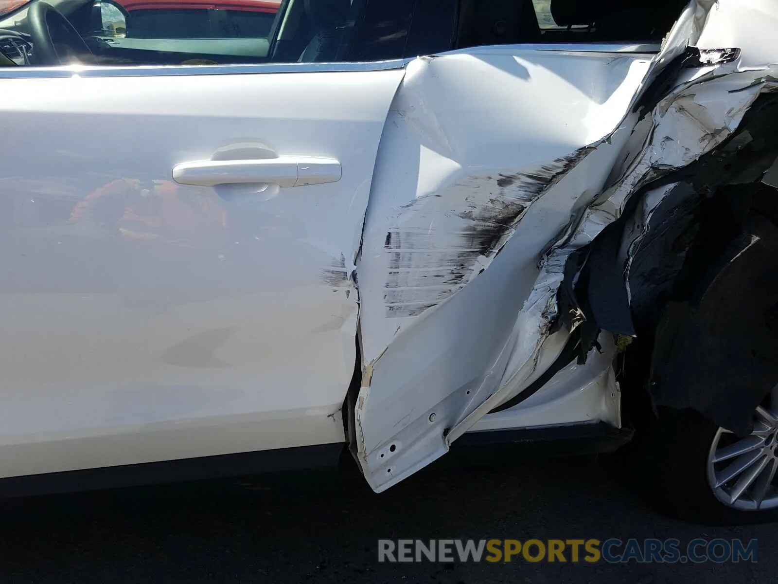 10 Photograph of a damaged car SADCS2FX3LA640262 JAGUAR F-PACE 2020