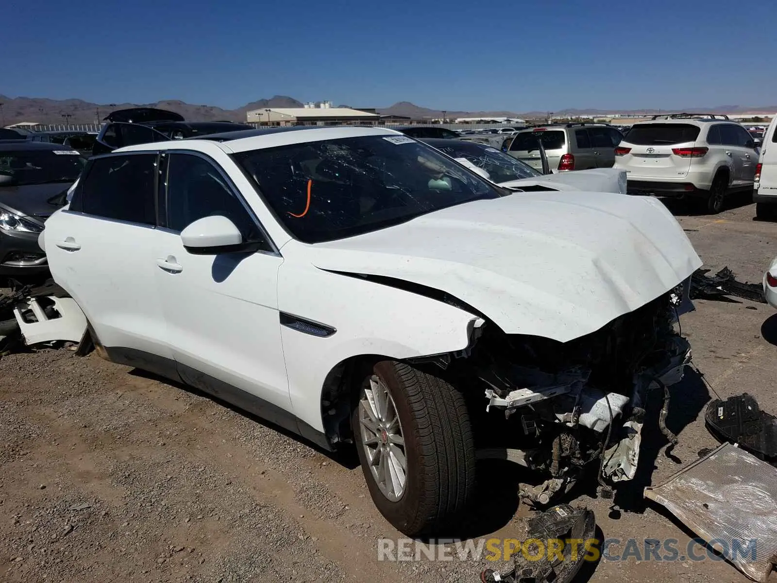 1 Photograph of a damaged car SADCS2FX6LA639879 JAGUAR F-PACE 2020