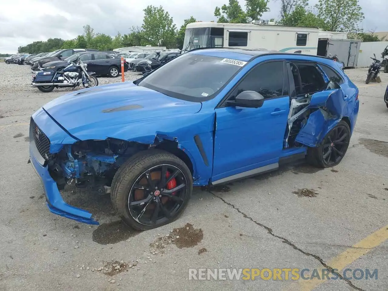 1 Photograph of a damaged car SADCZ2EE3LA617687 JAGUAR F-PACE 2020