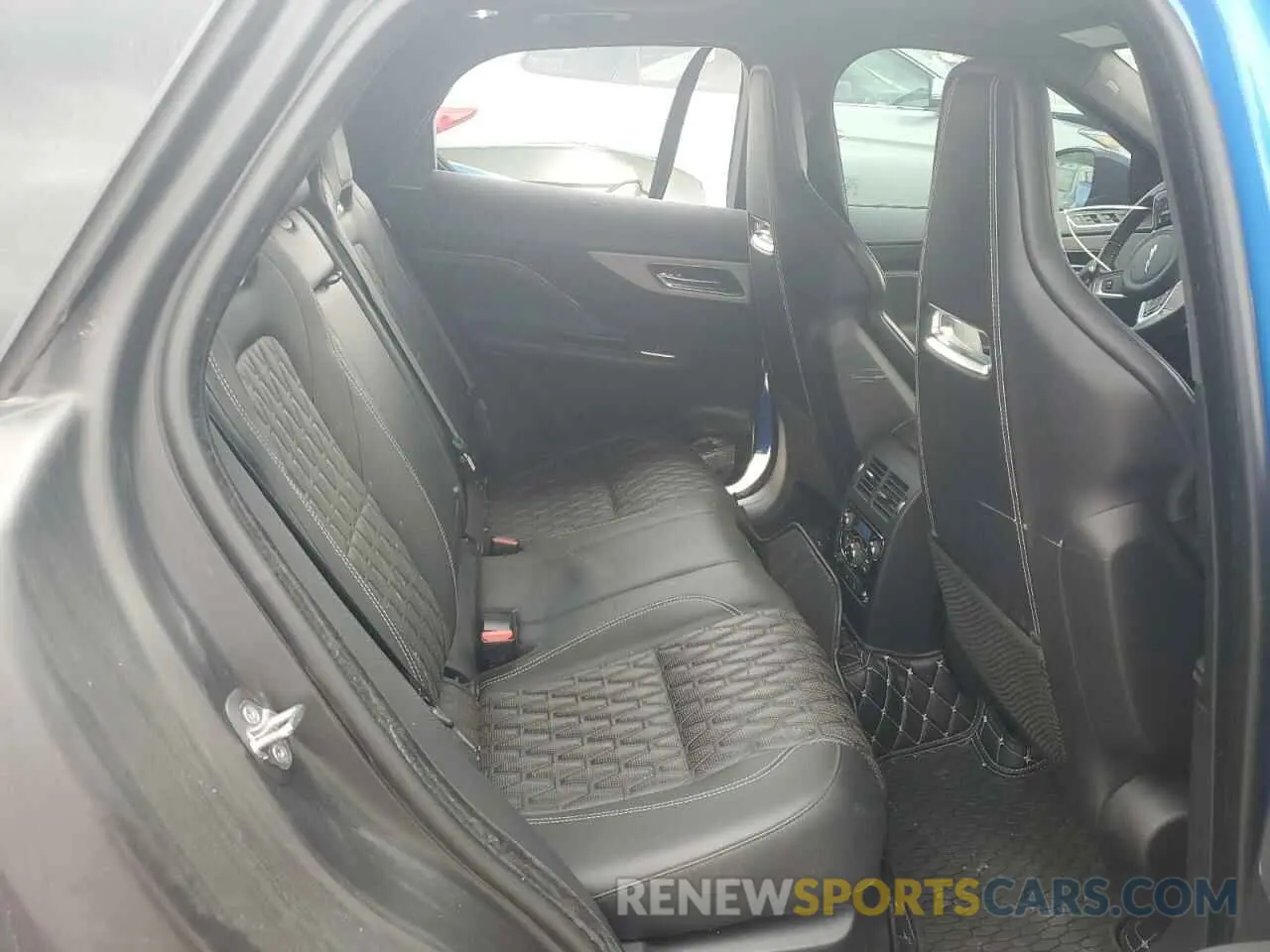 10 Photograph of a damaged car SADCZ2EE3LA617687 JAGUAR F-PACE 2020