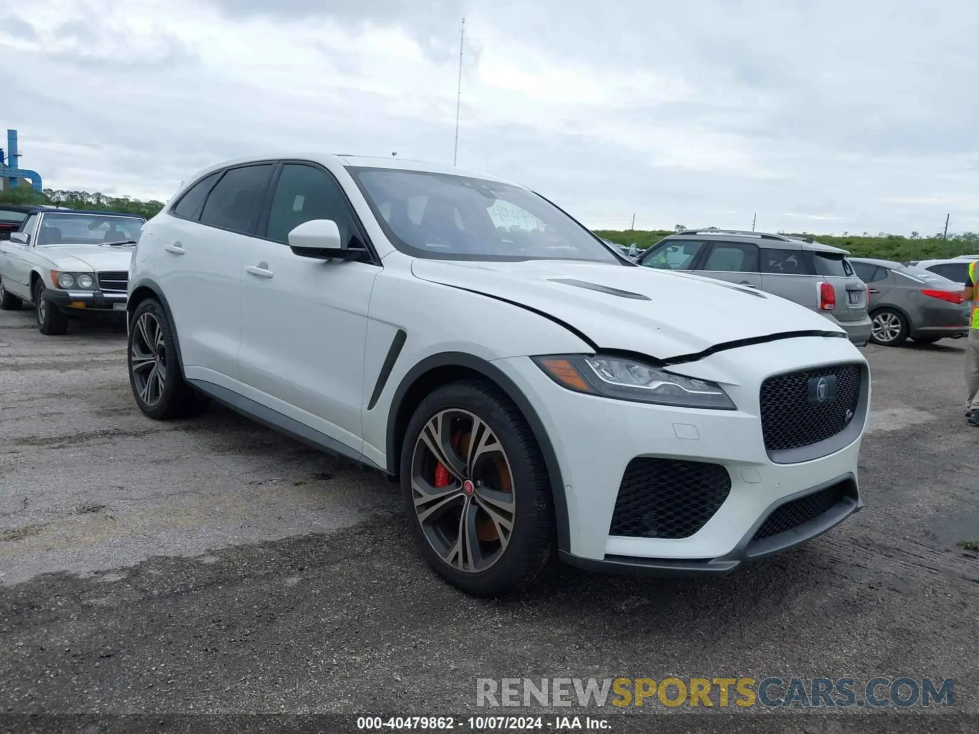 1 Photograph of a damaged car SADCZ2EE9LA627415 JAGUAR F-PACE 2020