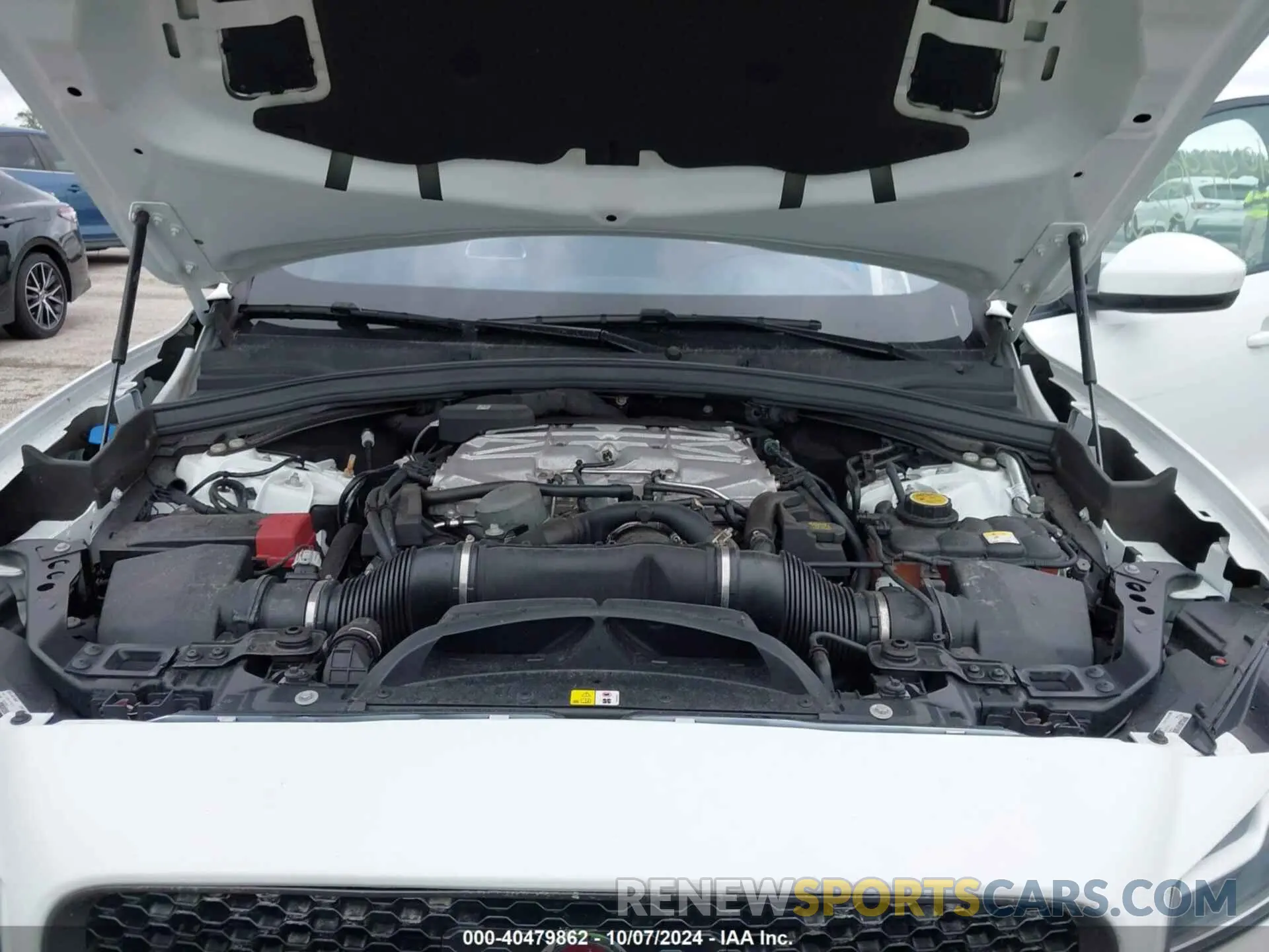 10 Photograph of a damaged car SADCZ2EE9LA627415 JAGUAR F-PACE 2020