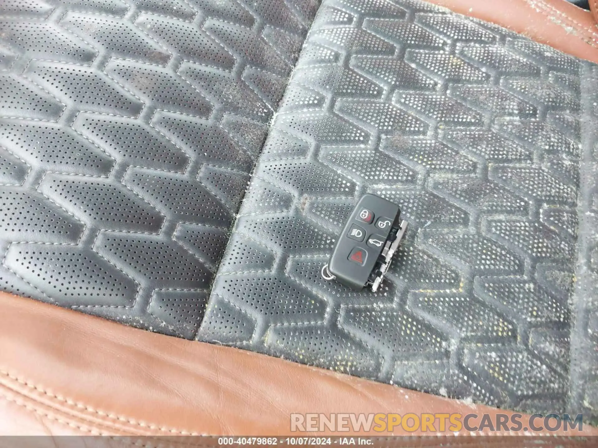 11 Photograph of a damaged car SADCZ2EE9LA627415 JAGUAR F-PACE 2020