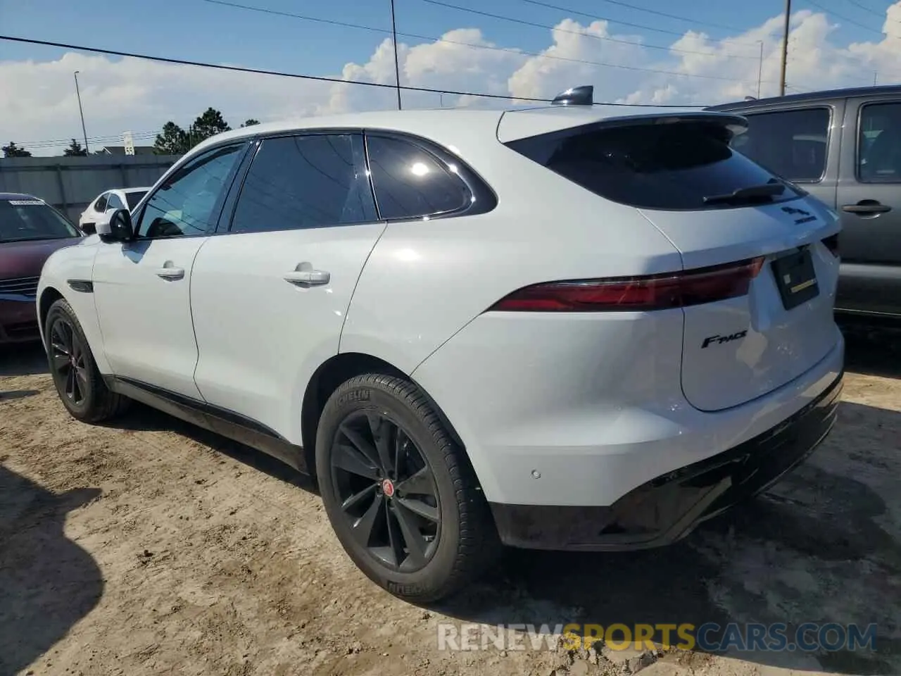 2 Фотография поврежденного автомобиля SADCJ2EX6MA687162 JAGUAR F-PACE 2021