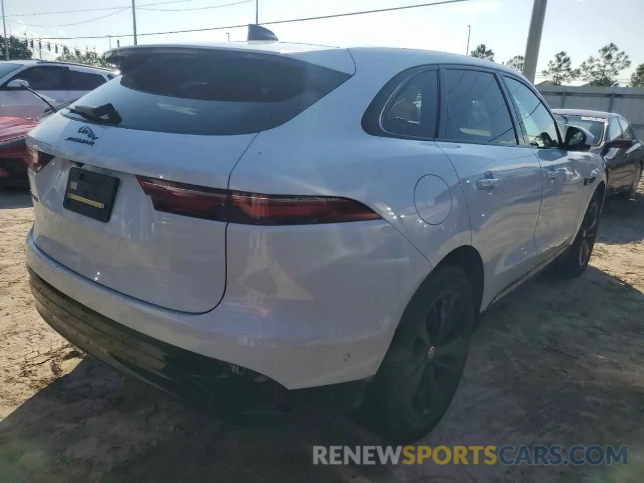 3 Фотография поврежденного автомобиля SADCJ2EX6MA687162 JAGUAR F-PACE 2021