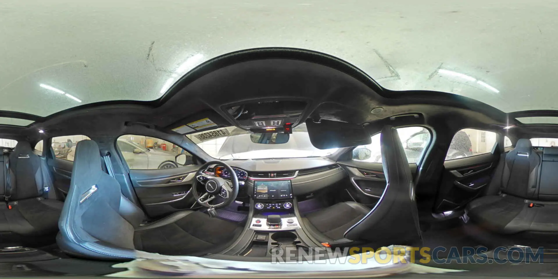 16 Photograph of a damaged car SADCZ2EE0MA666542 JAGUAR F-PACE 2021