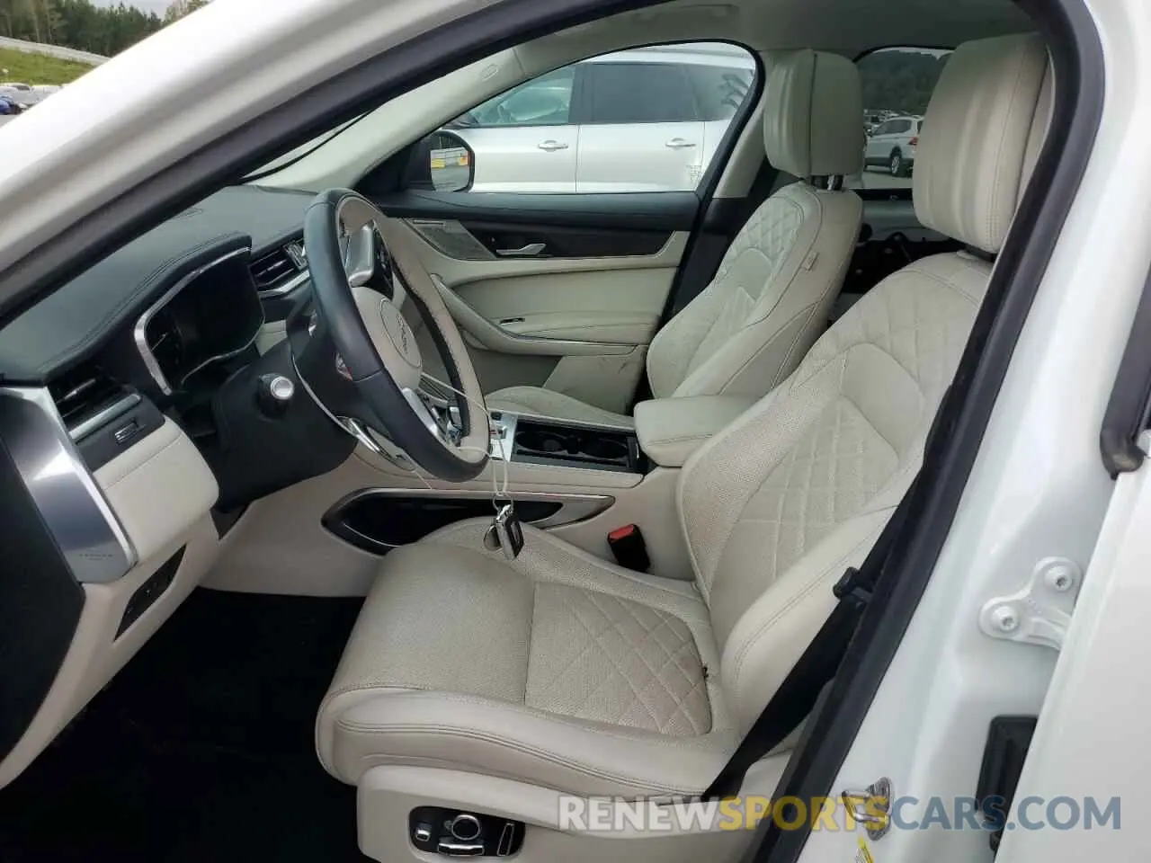 7 Фотография поврежденного автомобиля SADCJ2EX3NA689792 JAGUAR F-PACE 2022