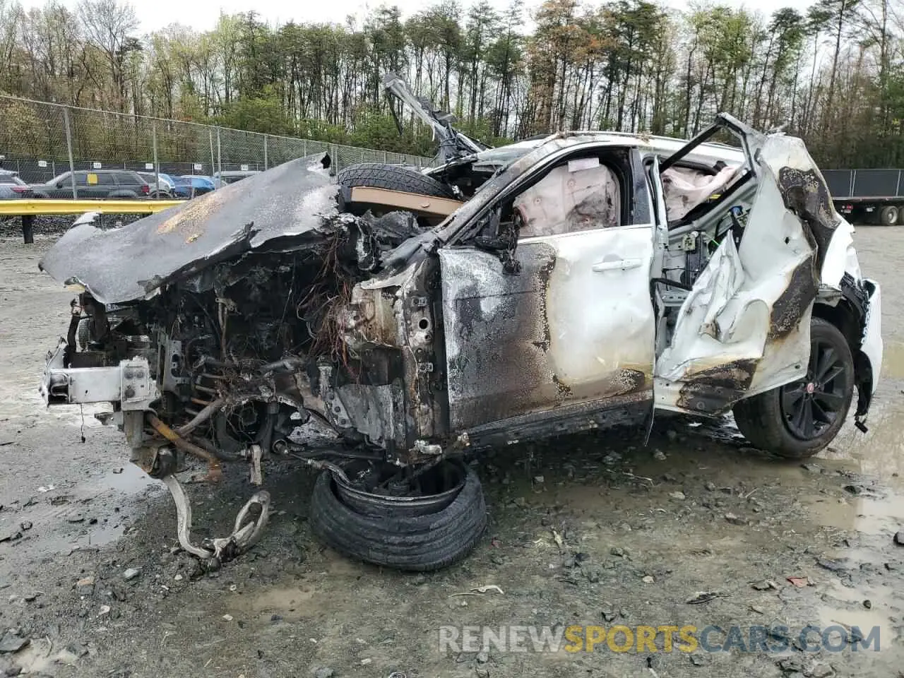 1 Фотография поврежденного автомобиля SADCJ2EX9NA702559 JAGUAR F-PACE 2022