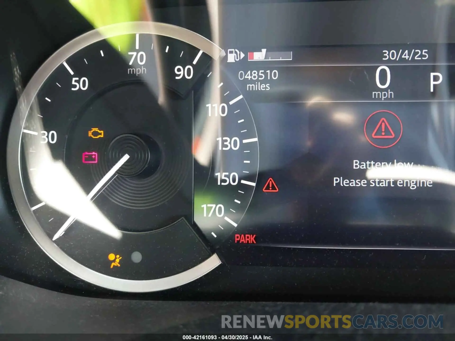 15 Photograph of a damaged car SADCJ2EXXNA689739 JAGUAR F-PACE 2022