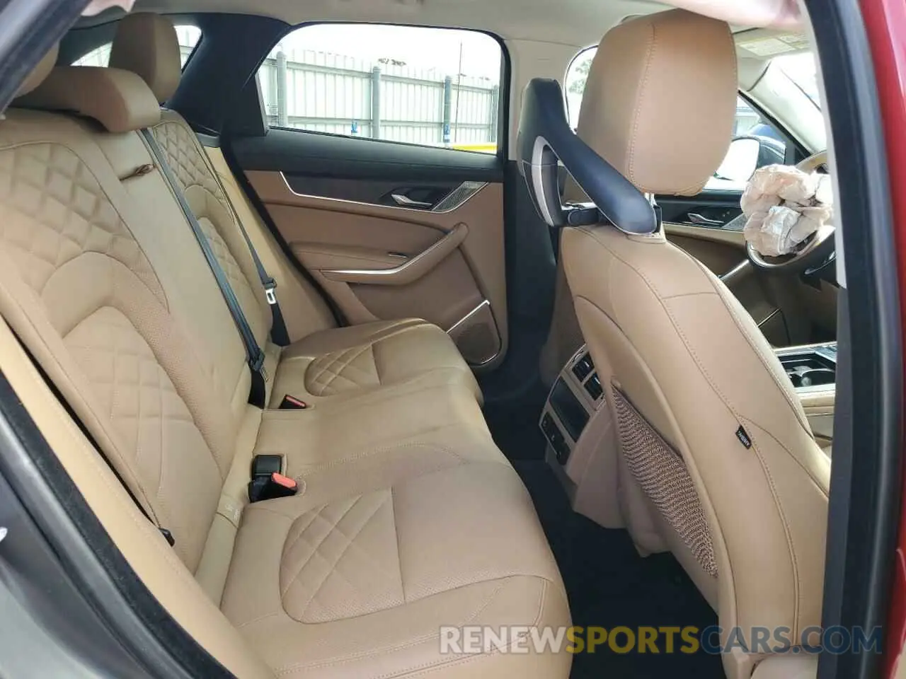 11 Фотография поврежденного автомобиля SADCJ2EXXNA698439 JAGUAR F-PACE 2022