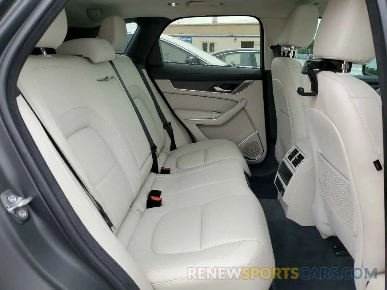 11 Фотография поврежденного автомобиля SADCJ2EX5PA711021 JAGUAR F-PACE 2023