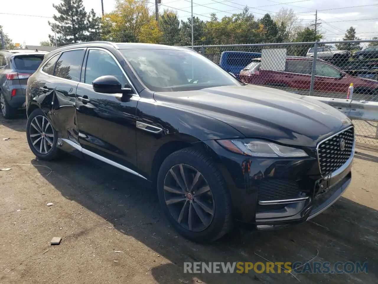 4 Photograph of a damaged car SADCJ2EXXPA708454 JAGUAR F-PACE 2023