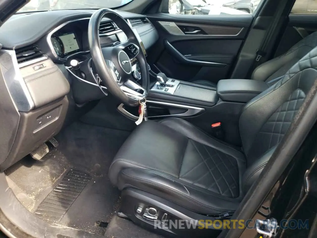 7 Photograph of a damaged car SADCJ2EXXPA708454 JAGUAR F-PACE 2023