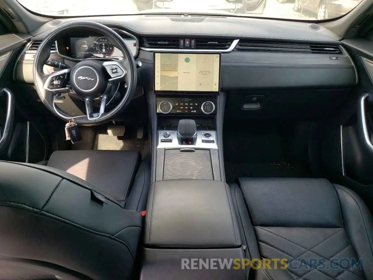 8 Photograph of a damaged car SADCJ2EXXPA708454 JAGUAR F-PACE 2023