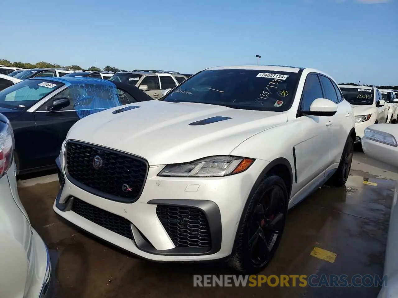 1 Photograph of a damaged car SADCZ2EE7PA704580 JAGUAR F-PACE 2023