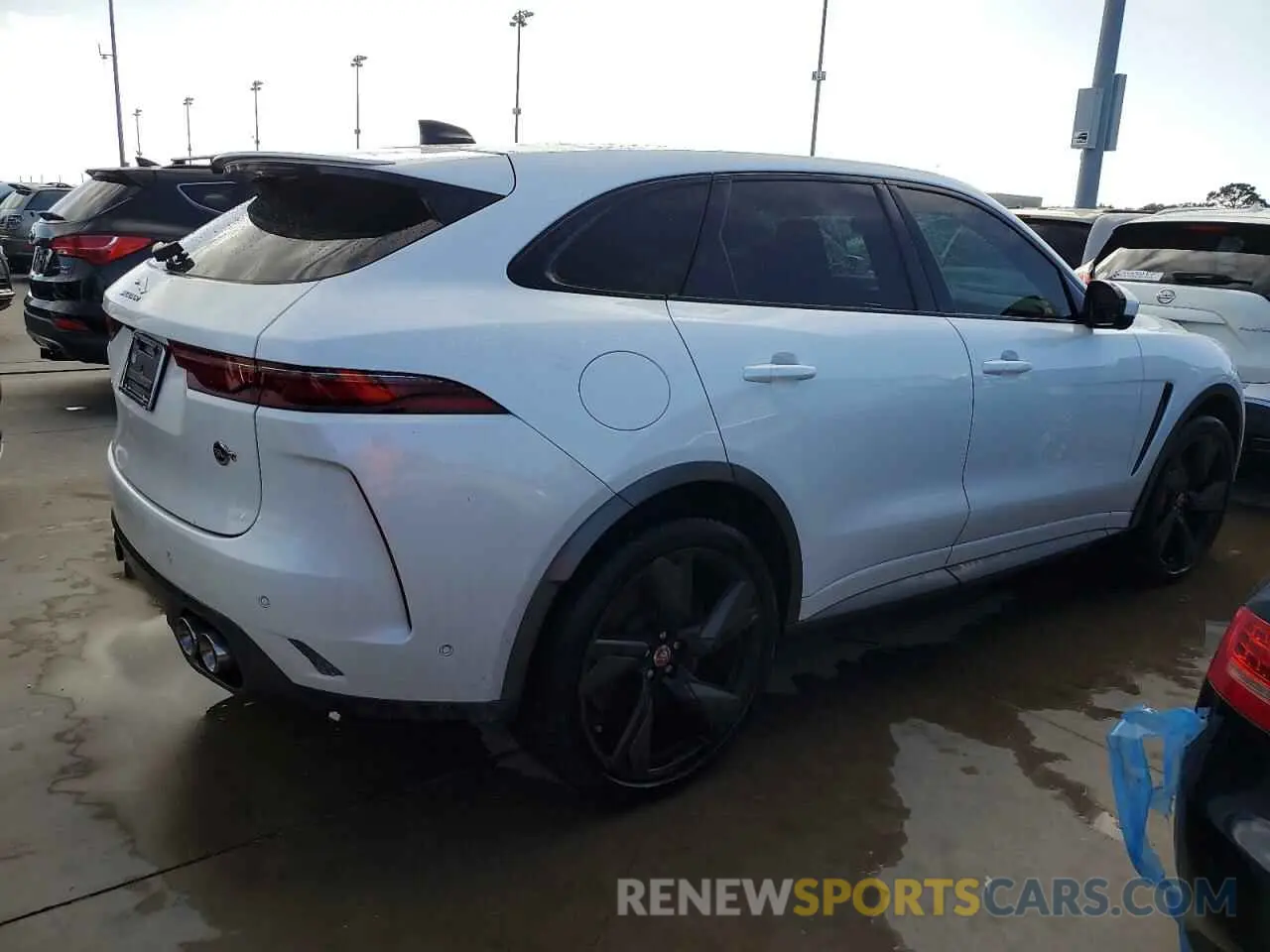 3 Photograph of a damaged car SADCZ2EE7PA704580 JAGUAR F-PACE 2023