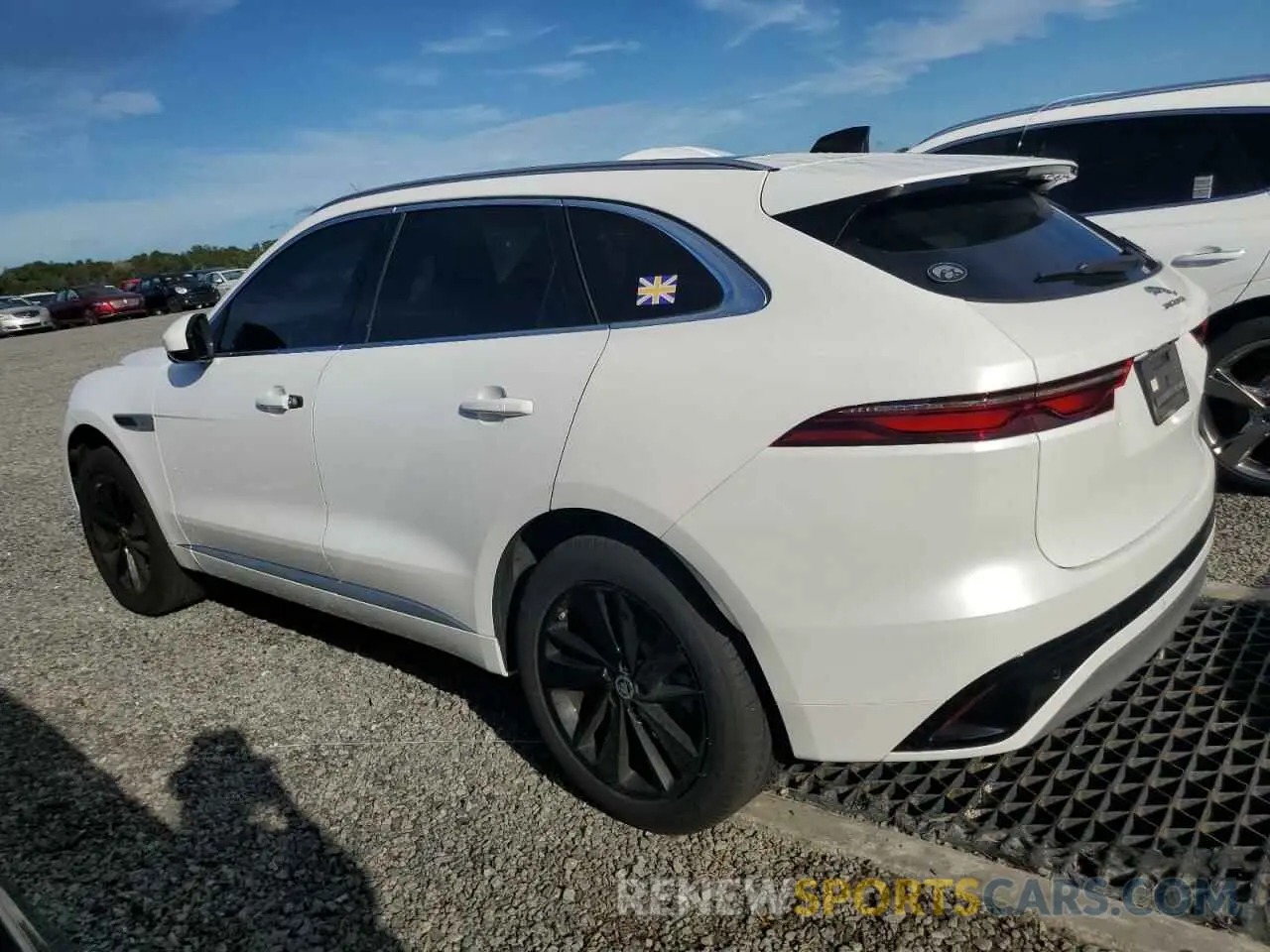 2 Photograph of a damaged car SADCT2EX5RA721187 JAGUAR F-PACE 2024