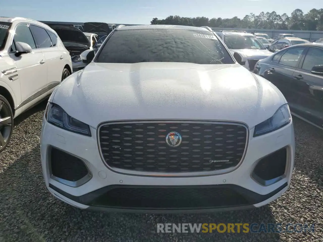 5 Photograph of a damaged car SADCT2EX5RA721187 JAGUAR F-PACE 2024