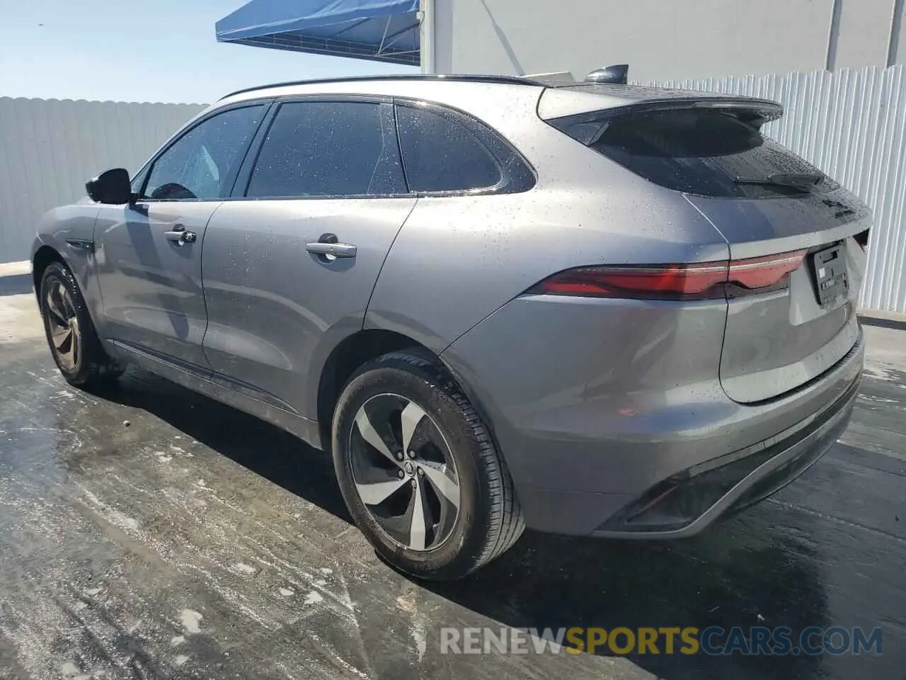 2 Фотография поврежденного автомобиля SADCT2EX8RA739764 JAGUAR F-PACE 2024
