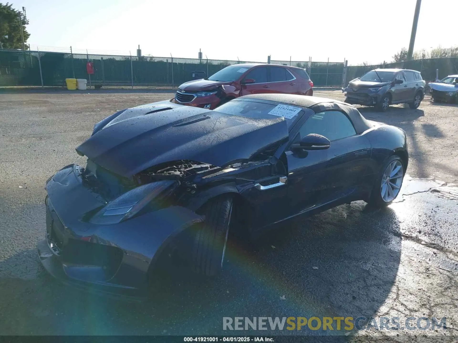 2 Фотография поврежденного автомобиля SAJDD5GX3KCK62586 JAGUAR F-TYPE 2019