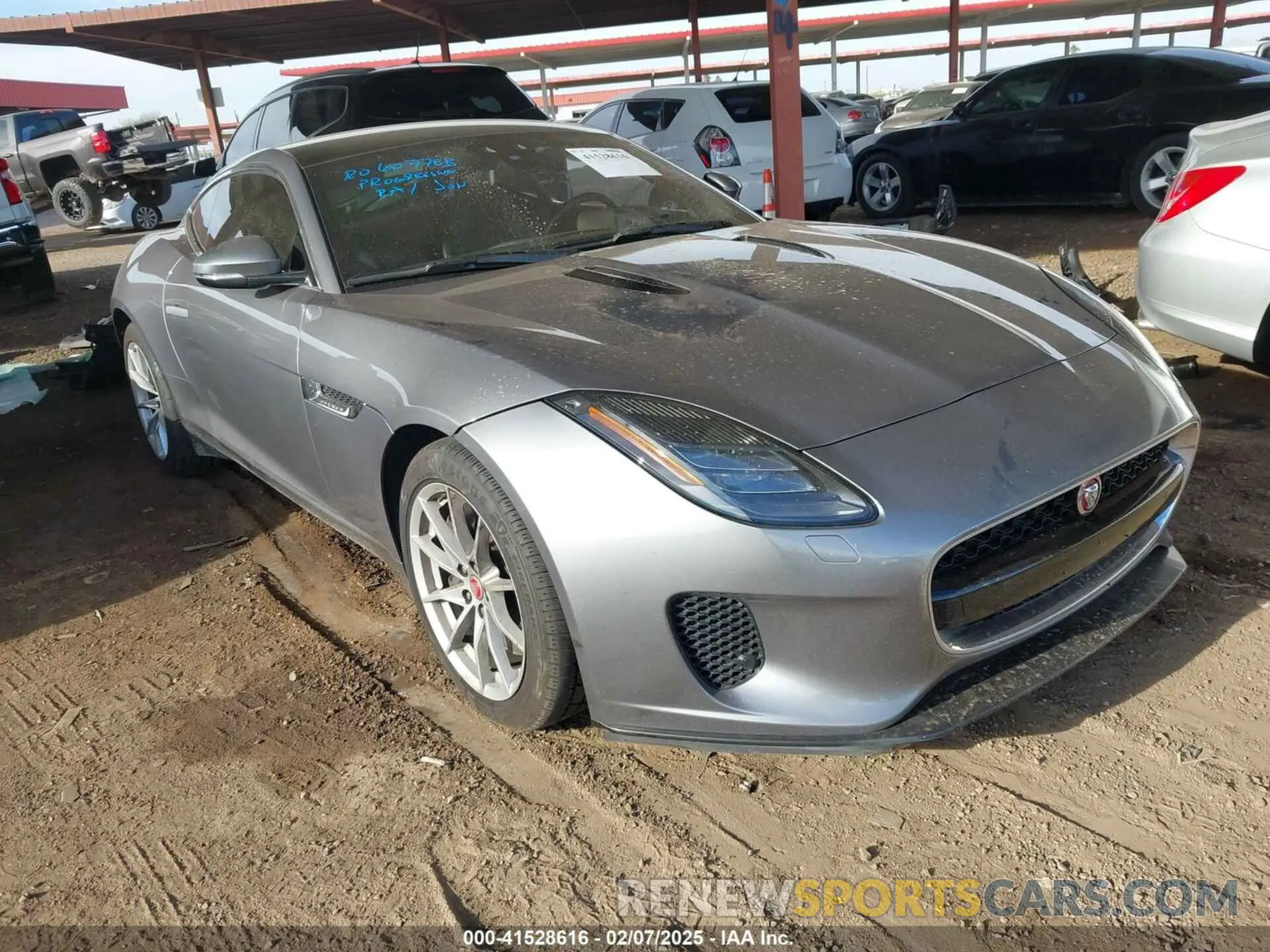 1 Фотография поврежденного автомобиля SAJDD1GX9LCK67849 JAGUAR F-TYPE 2020