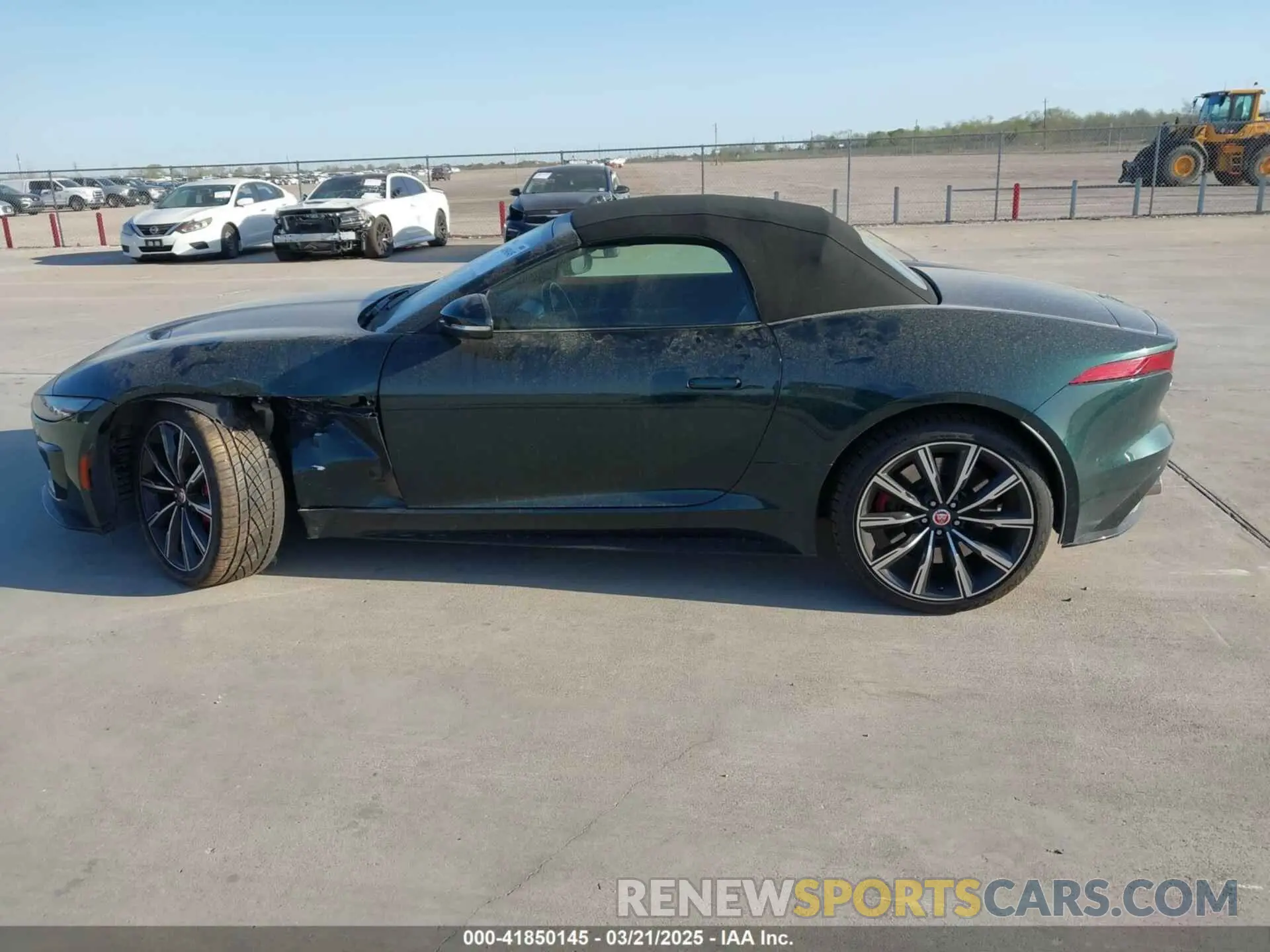 14 Фотография поврежденного автомобиля SAJD55FEXMCK72726 JAGUAR F-TYPE 2021